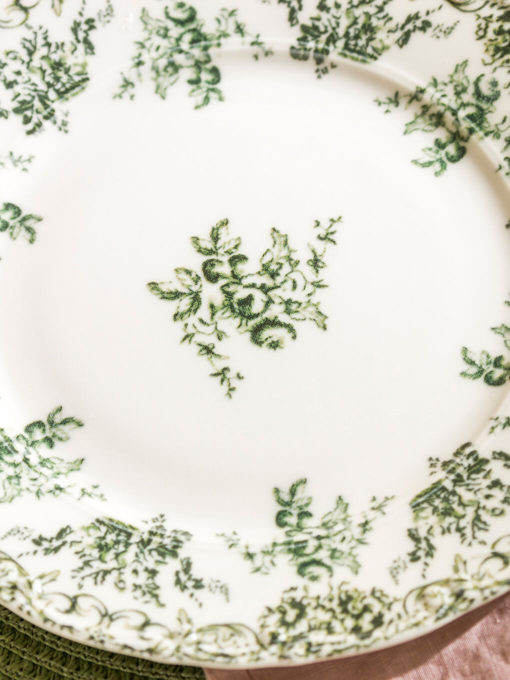 Yeşil Baskılı Porselen Servis Tabağı 25 cm-2