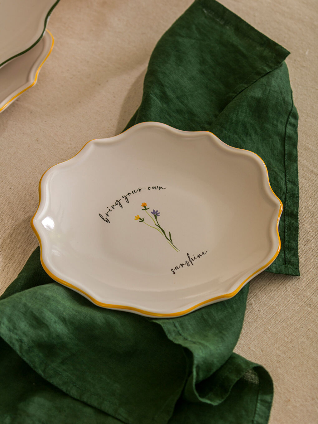 Printed Ceramic Plate 4-pack 20 cm-1