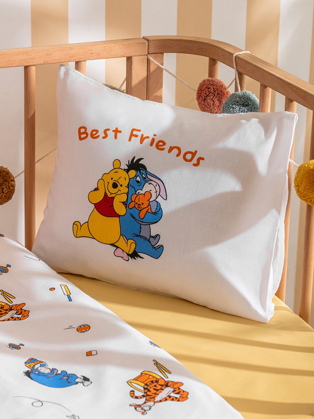 LCW HOME Karişik Winnie The Pooh Baskılı Bebek Nevresim Takımı - 1