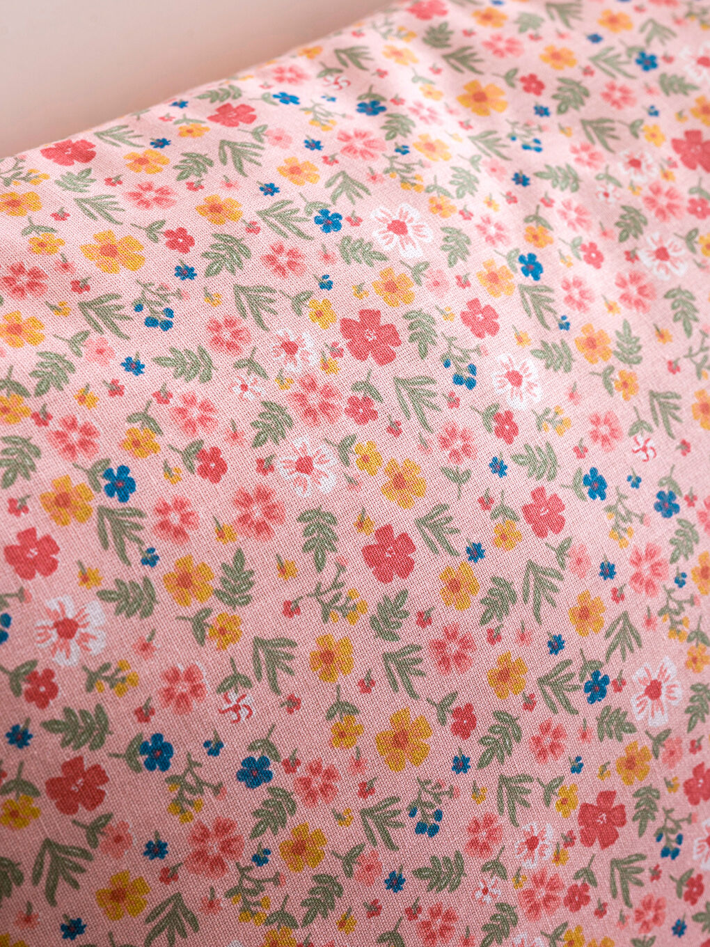 Karışık Çiçekli Tek Kişilik Pamuklu Pike Takımı-3