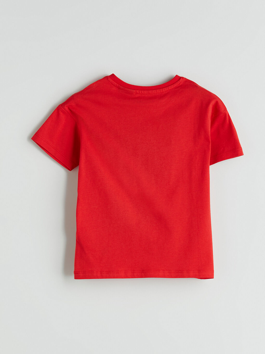 Kırmızı Arabalar Baskılı Erkek Çocuk Pijama Üst-2