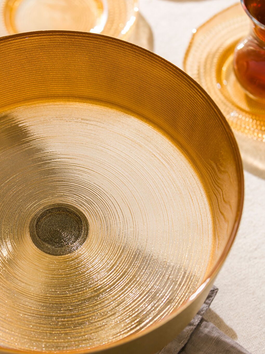 შუშის ფეხიანი ტორტის სტენდი 21 სმ-2