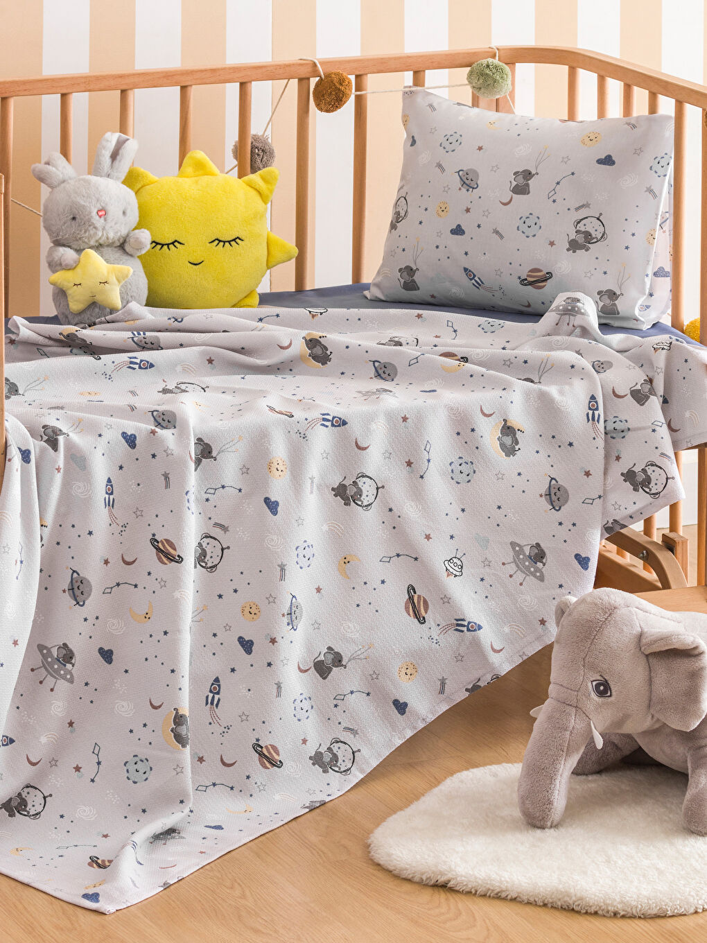 LCW HOME Karişik Baskılı Bebek Pike Takımı