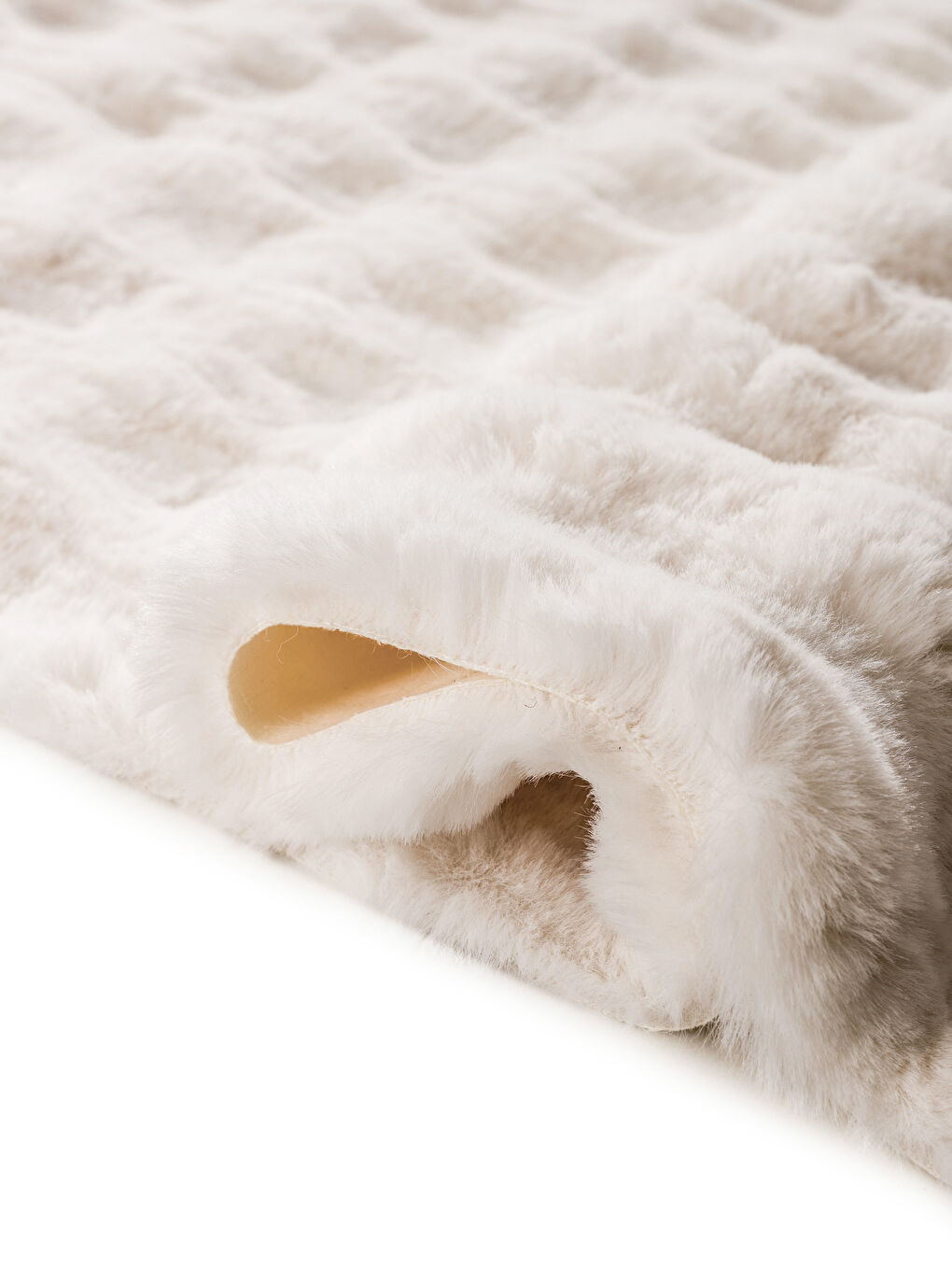 LCW HOME Ekru Pelüş Halı 80x150 cm - 2