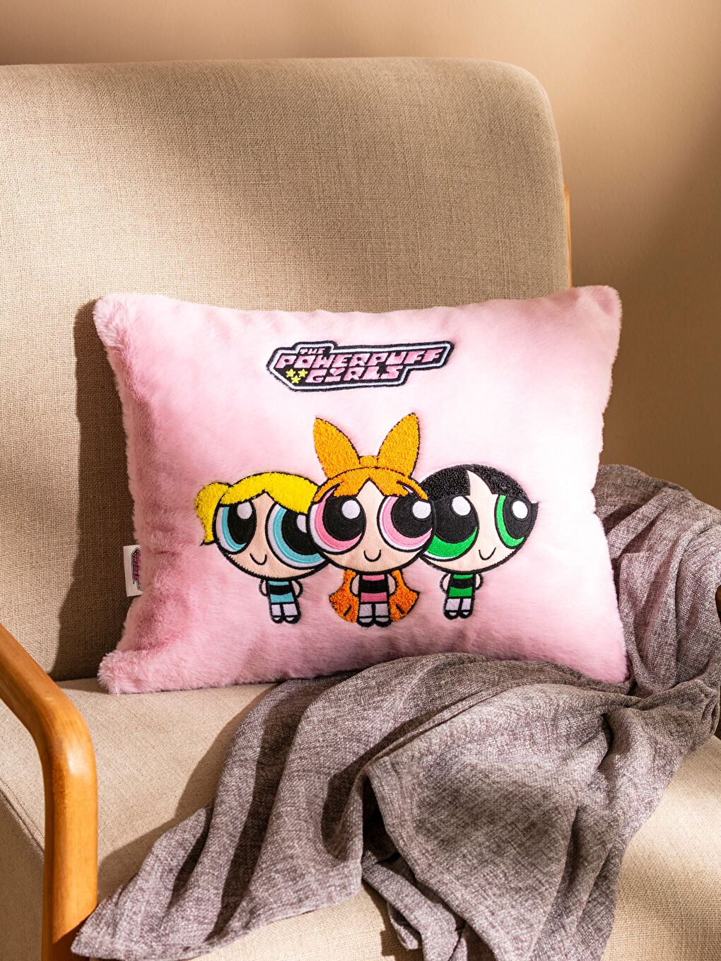 LCW HOME Pembe Powerpuff Girls Baskılı Çocuk Yastık