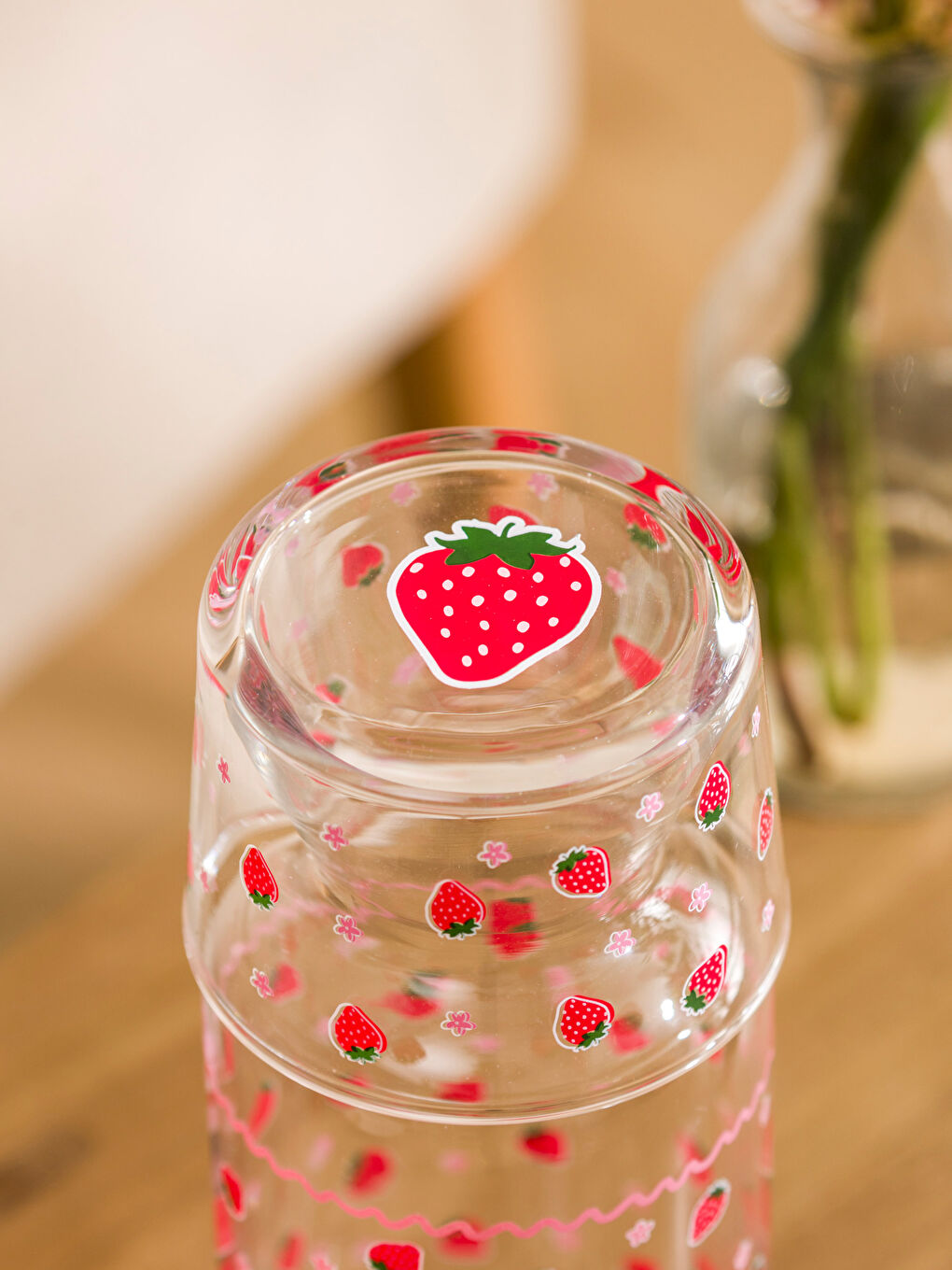 LCW ACCESSORIES Karişik Çilek Baskılı Cam Sürahi 700 ml - 4