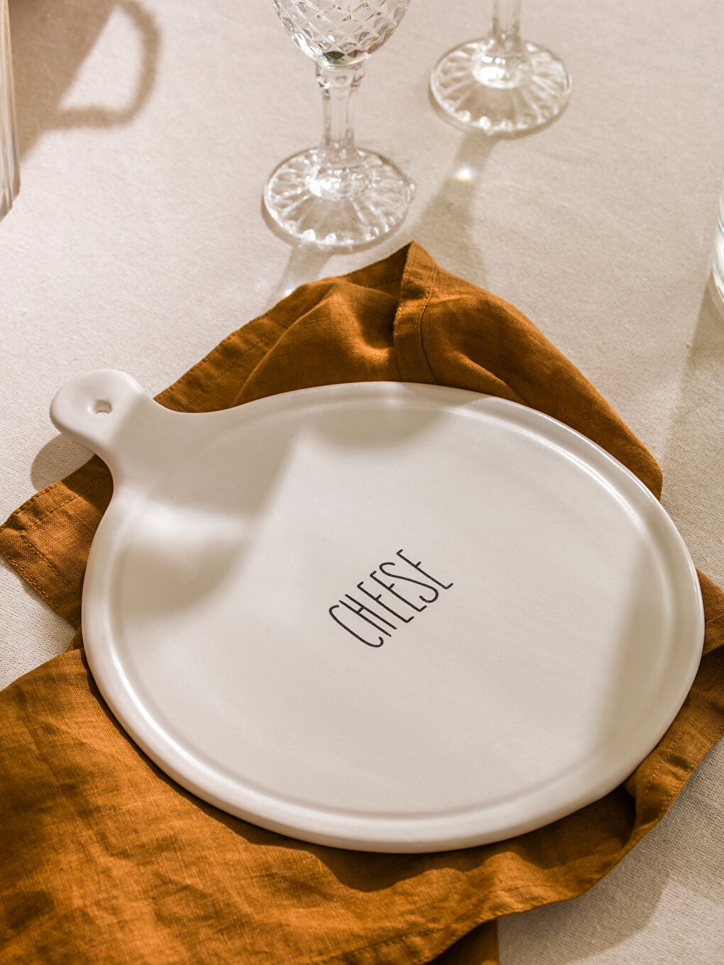 Ekru Baskılı Seramik Sunum Tabağı 21 cm-1