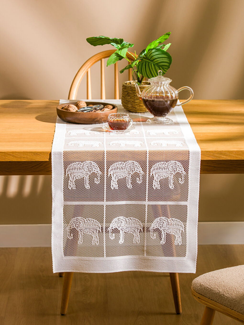 LCW HOME Bej Fil Nakışlı Runner 45x150 cm - 1