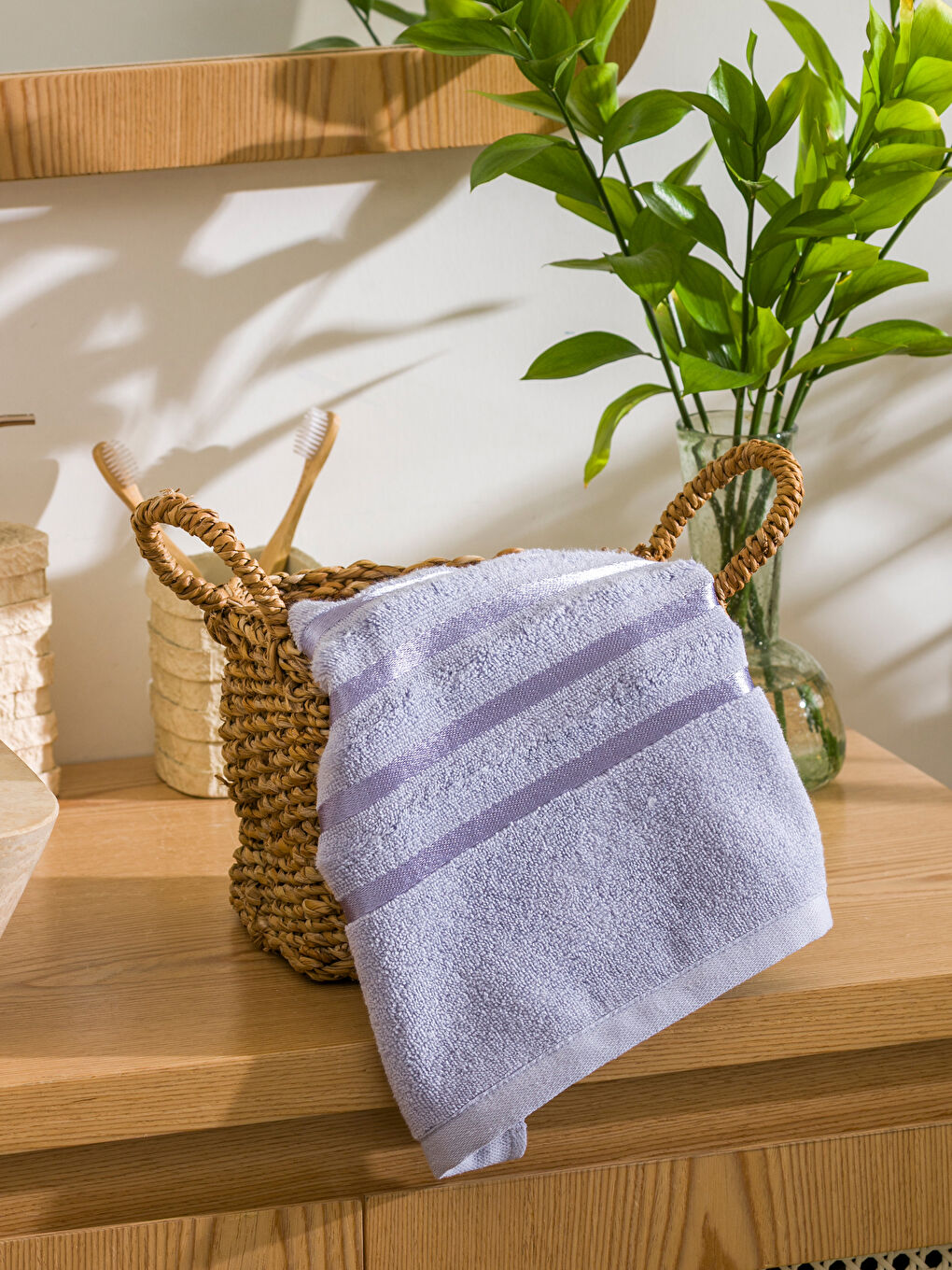 Жолақты кестеленген бұйра мата бетке арналған сүлгі 50x80 см-1