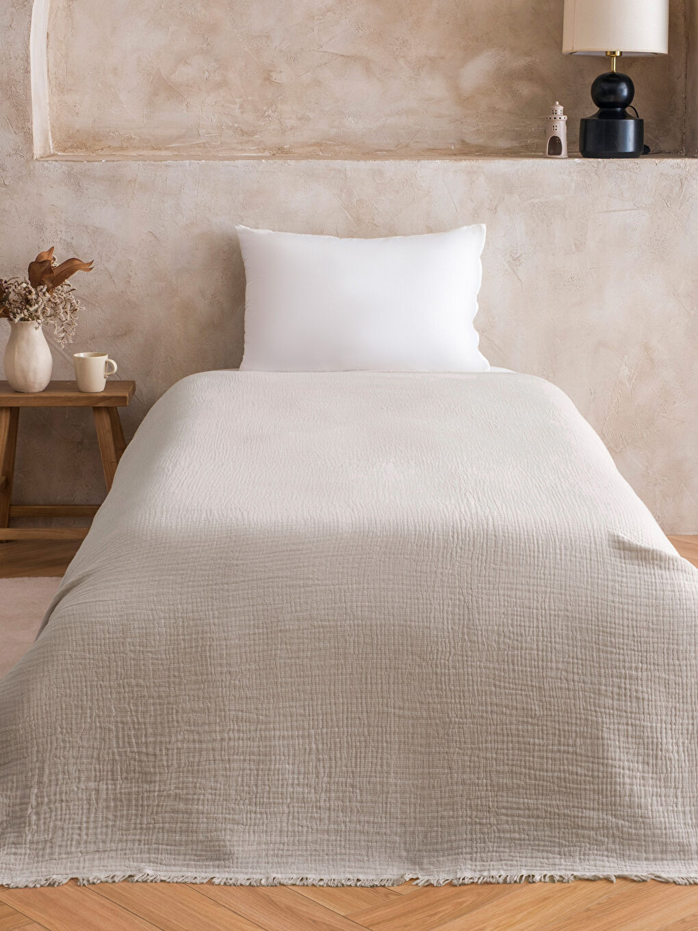 Kahverengi Tek Kişilik Pamuklu Yatak Örtüsü