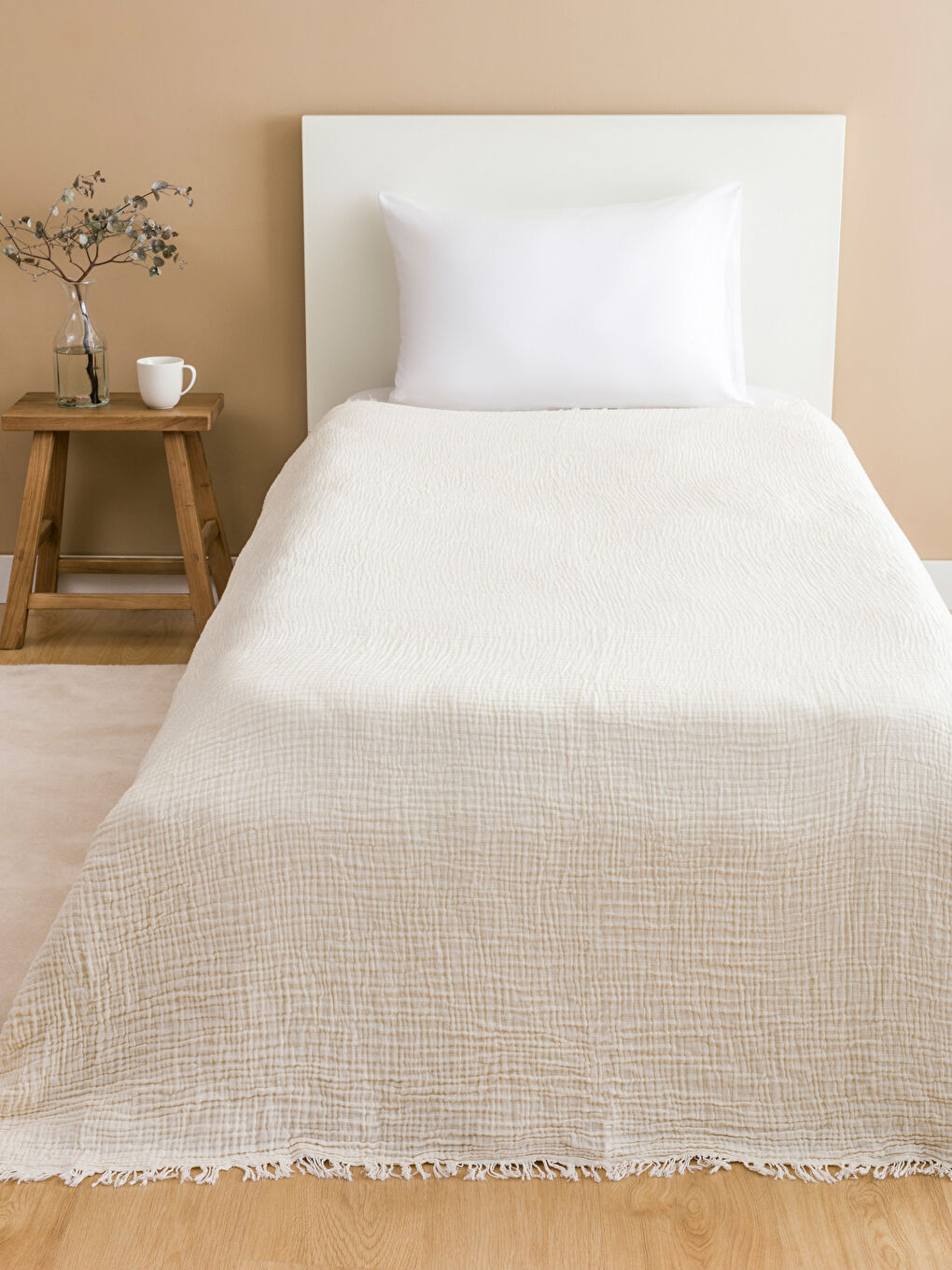 LCW HOME Ekru Tek Kişilik Pamuklu Yatak Örtüsü