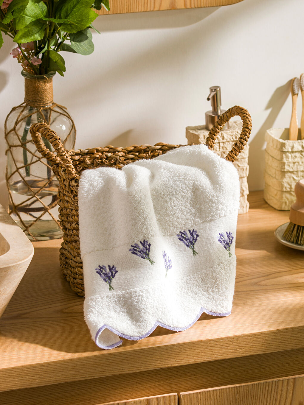 Floral Embroidered Cotton Face Towel 50x80 cm -S5KI14Z8-EEW