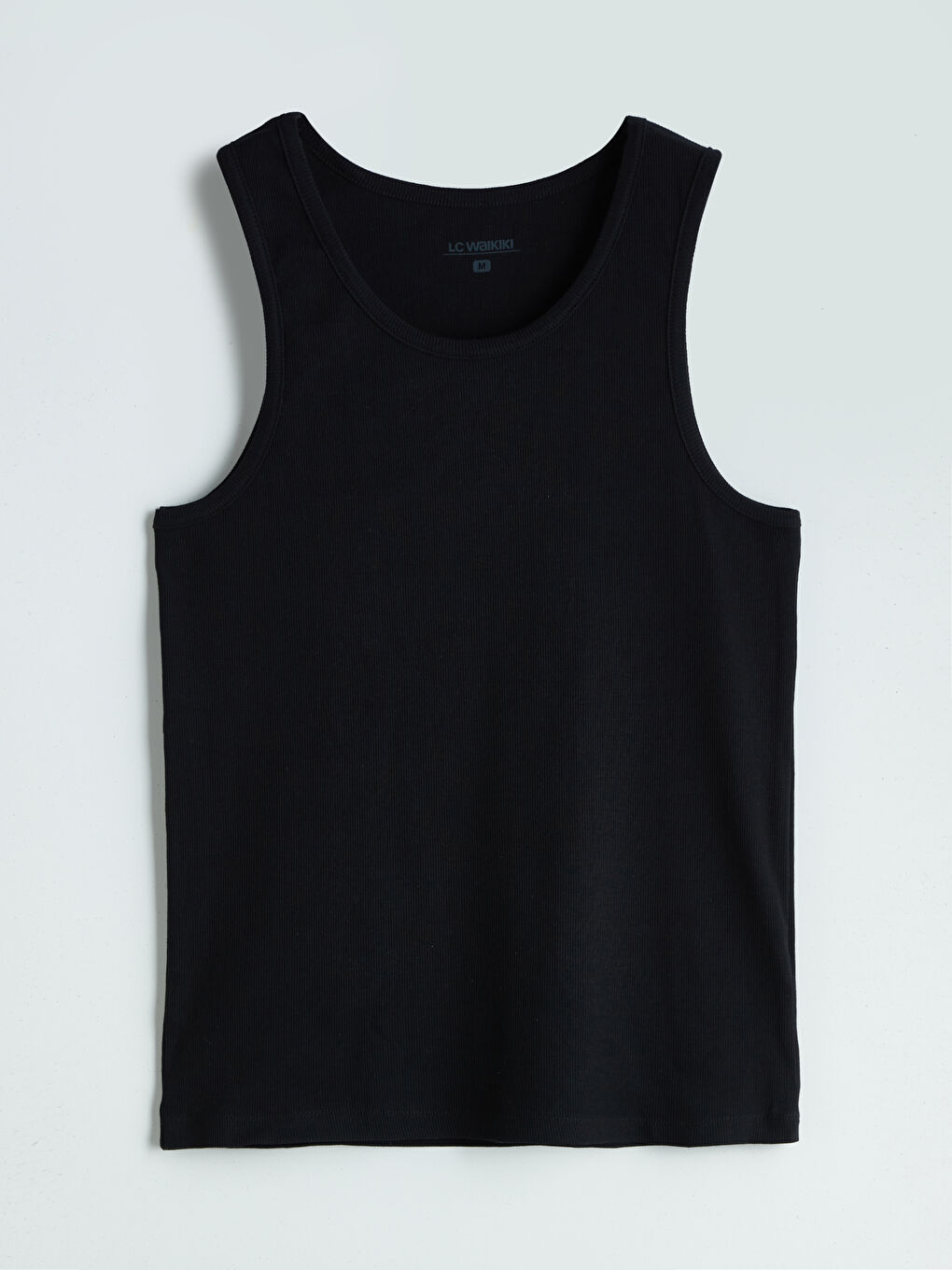 Siyah U Yaka Penye Erkek Atlet