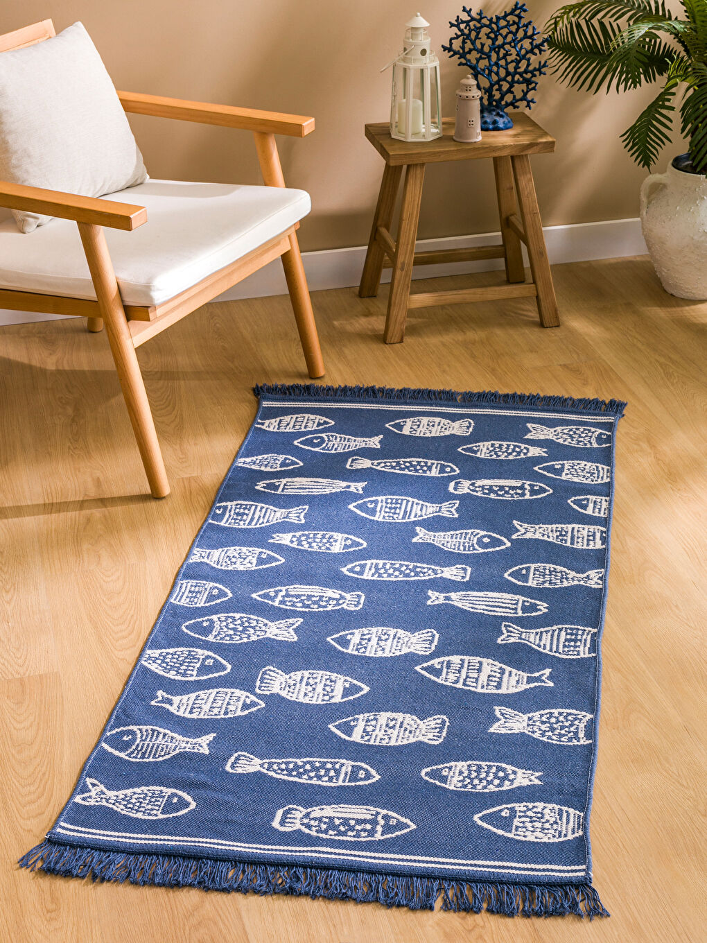 Mavi Balık Desenli Püsküllü Halı 80x140 cm