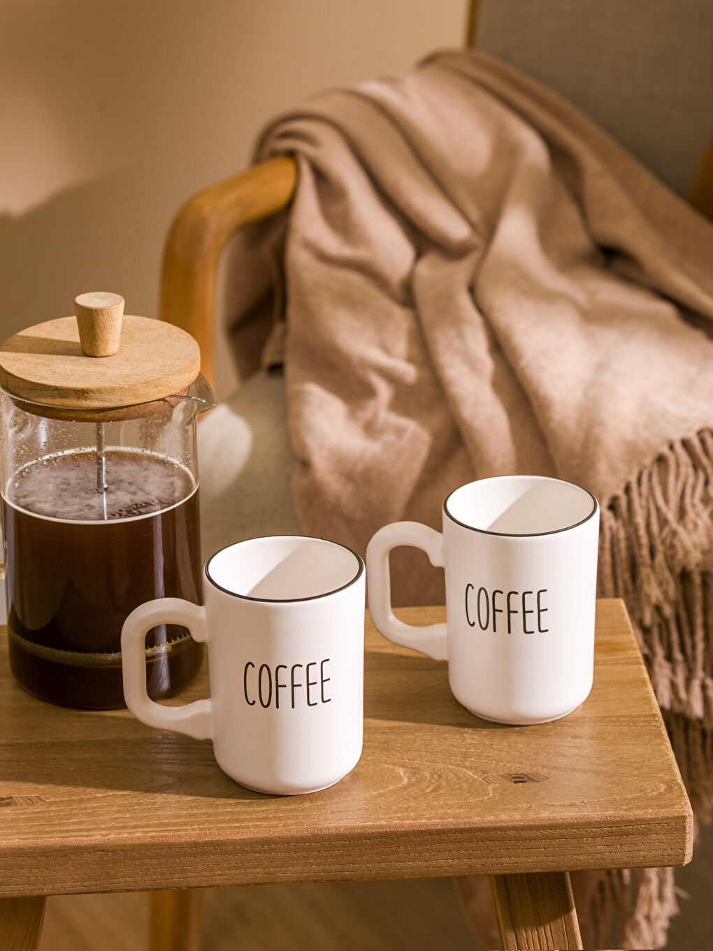 Siyah Baskılı Seramik Kupa 2'li 310 ml