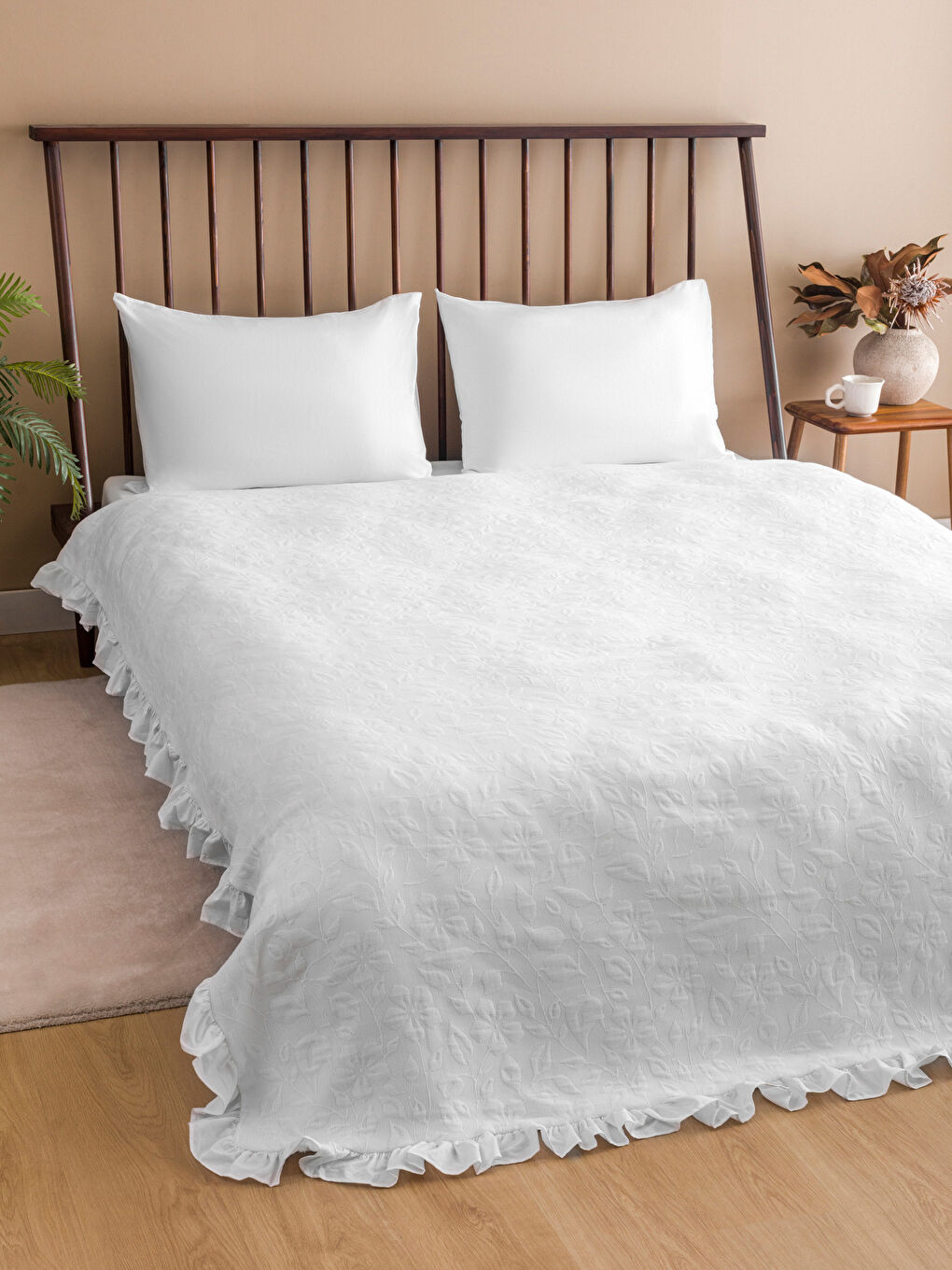 LCW HOME Beyaz Çiçek Desenli Tek Kişilik Yatak Örtüsü