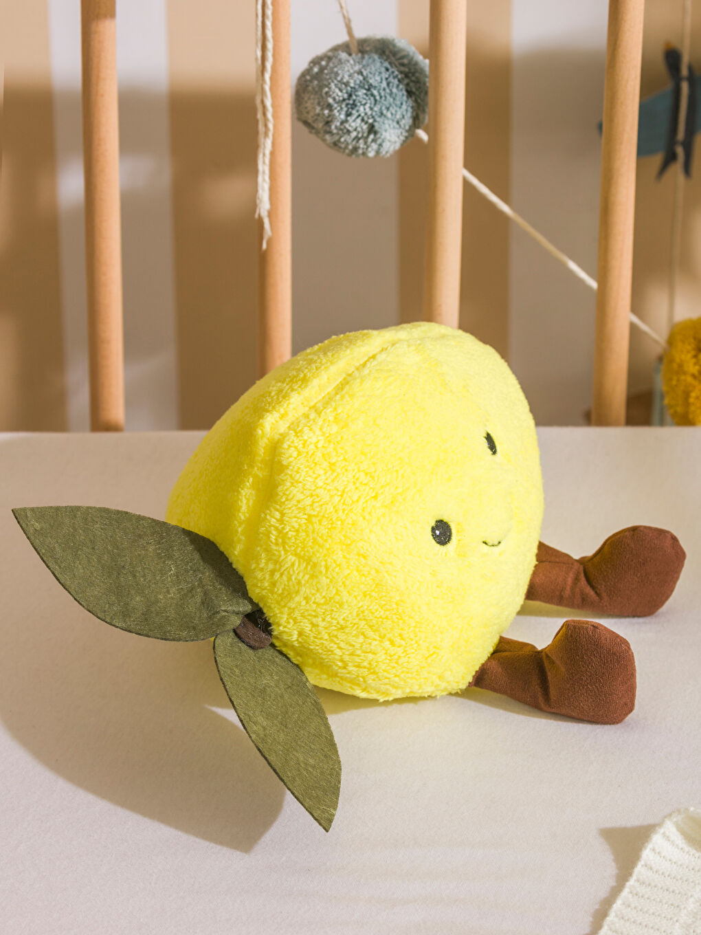 LCW HOME Sari Limon Figürlü Pelüş Bebek Kırlent 24 cm - 2