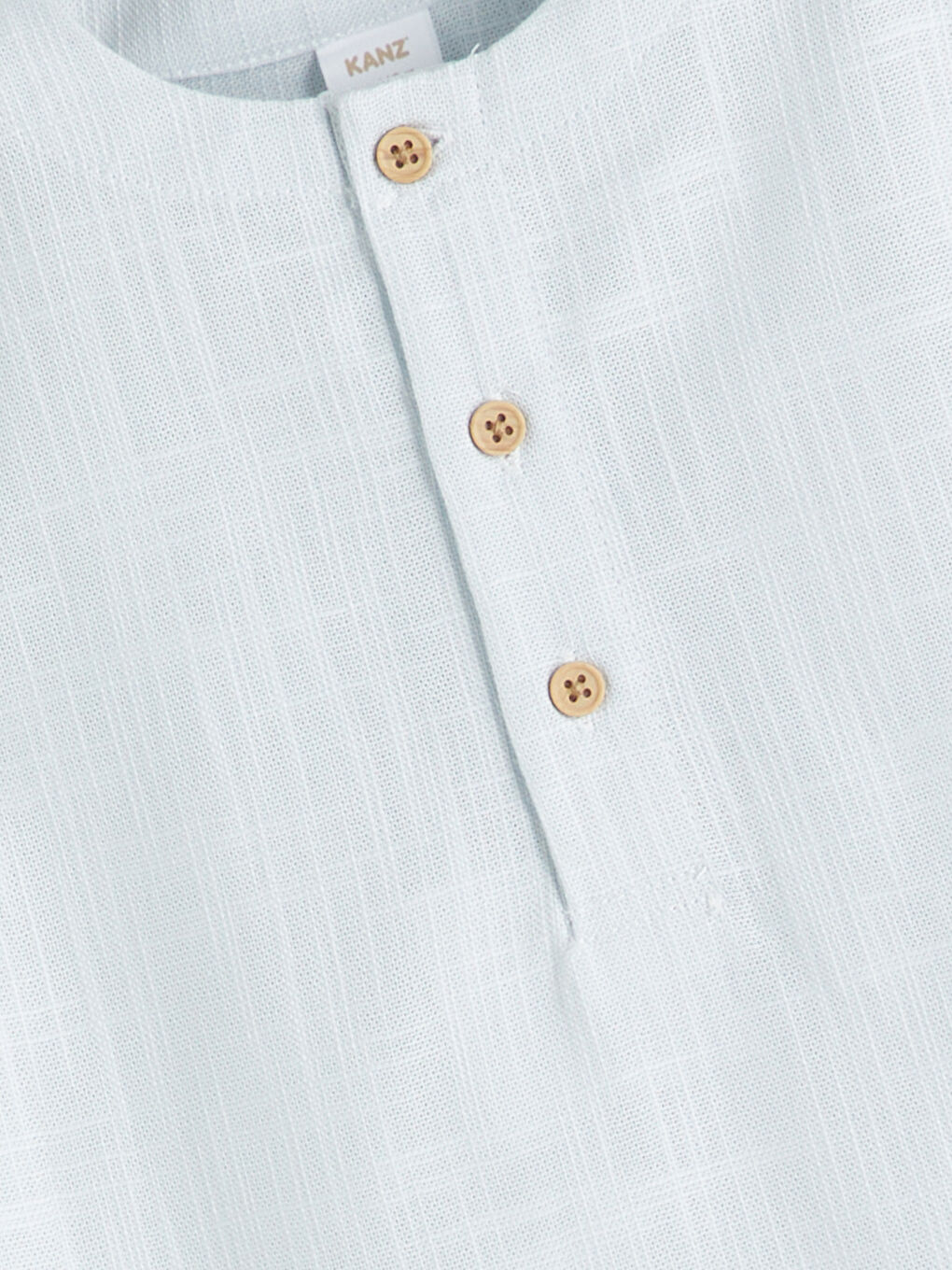 Mavi Yakası Düğmeli Erkek Bebek Tişört-1