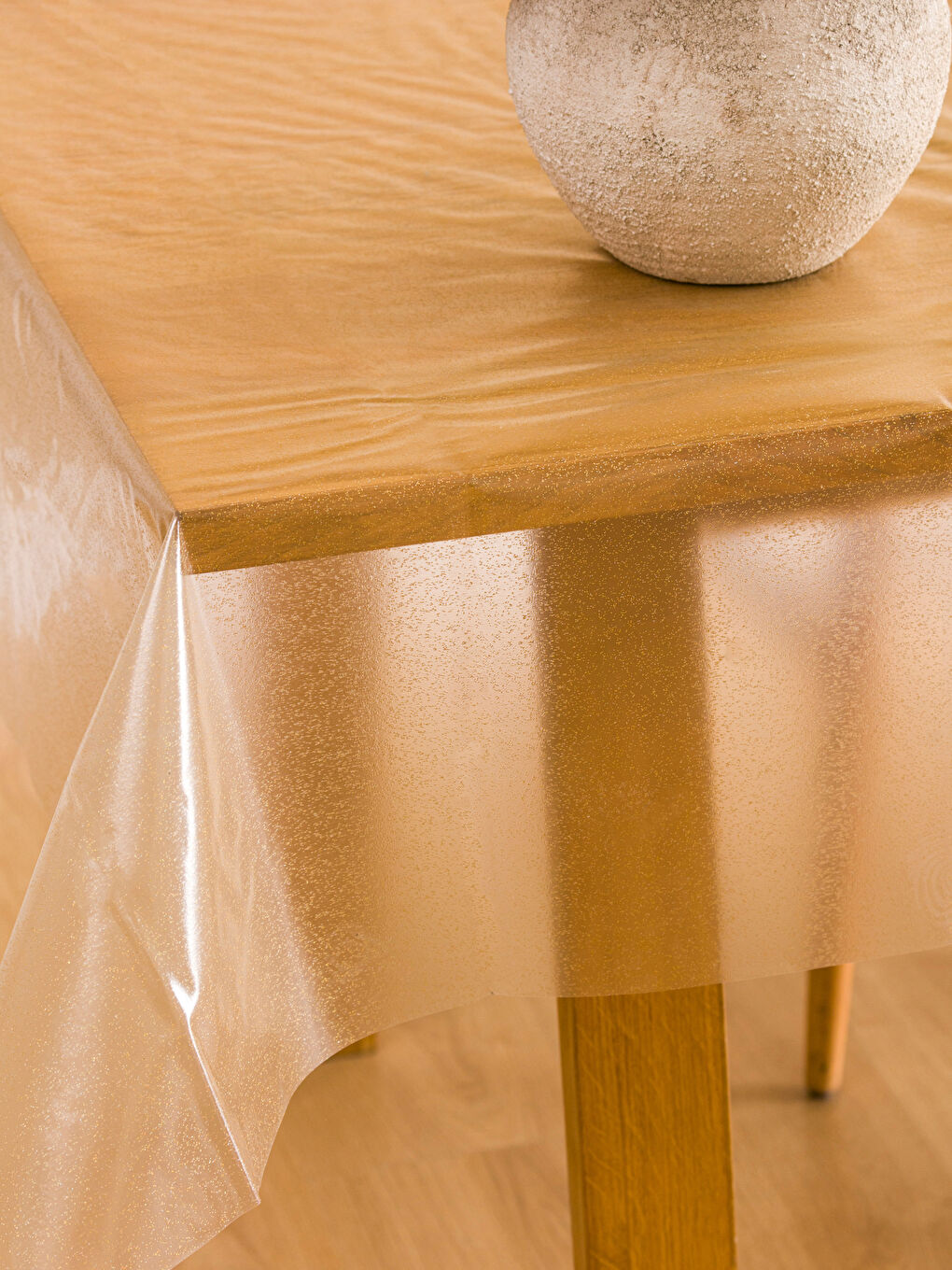 Sarı Şeffaf Masa Örtüsü 140x180 cm