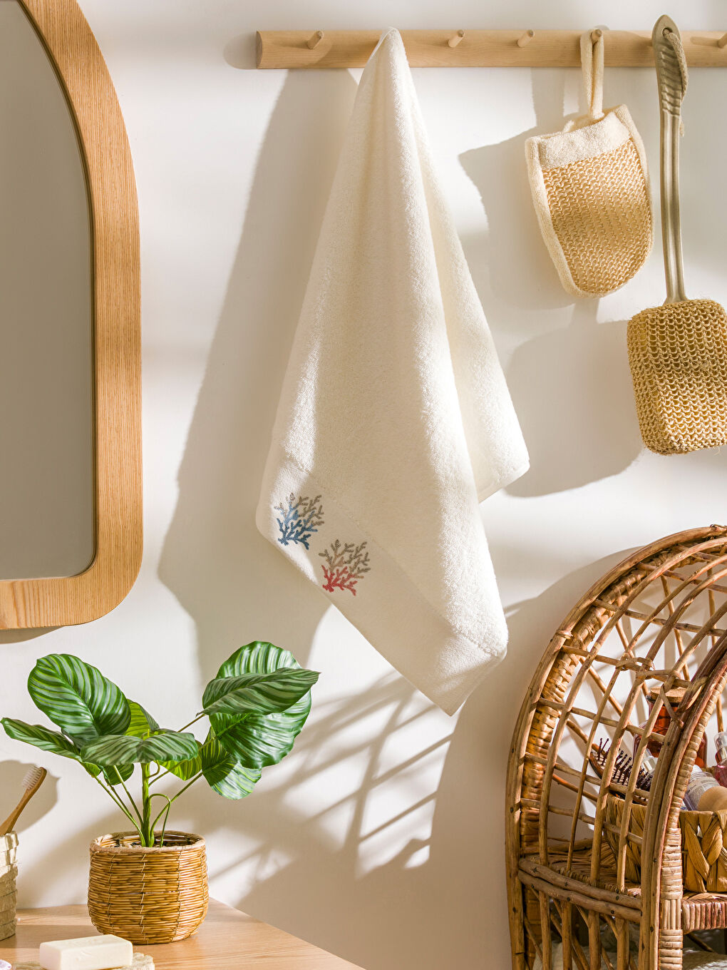Embroidered Cotton Face Towel 50x80 Cm -S5ME76Z8-EEW