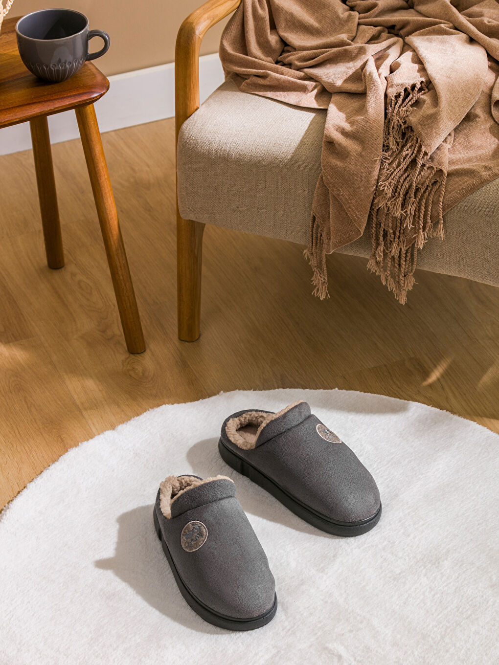 Gri İçi Kürklü Erkek Ev Terliği