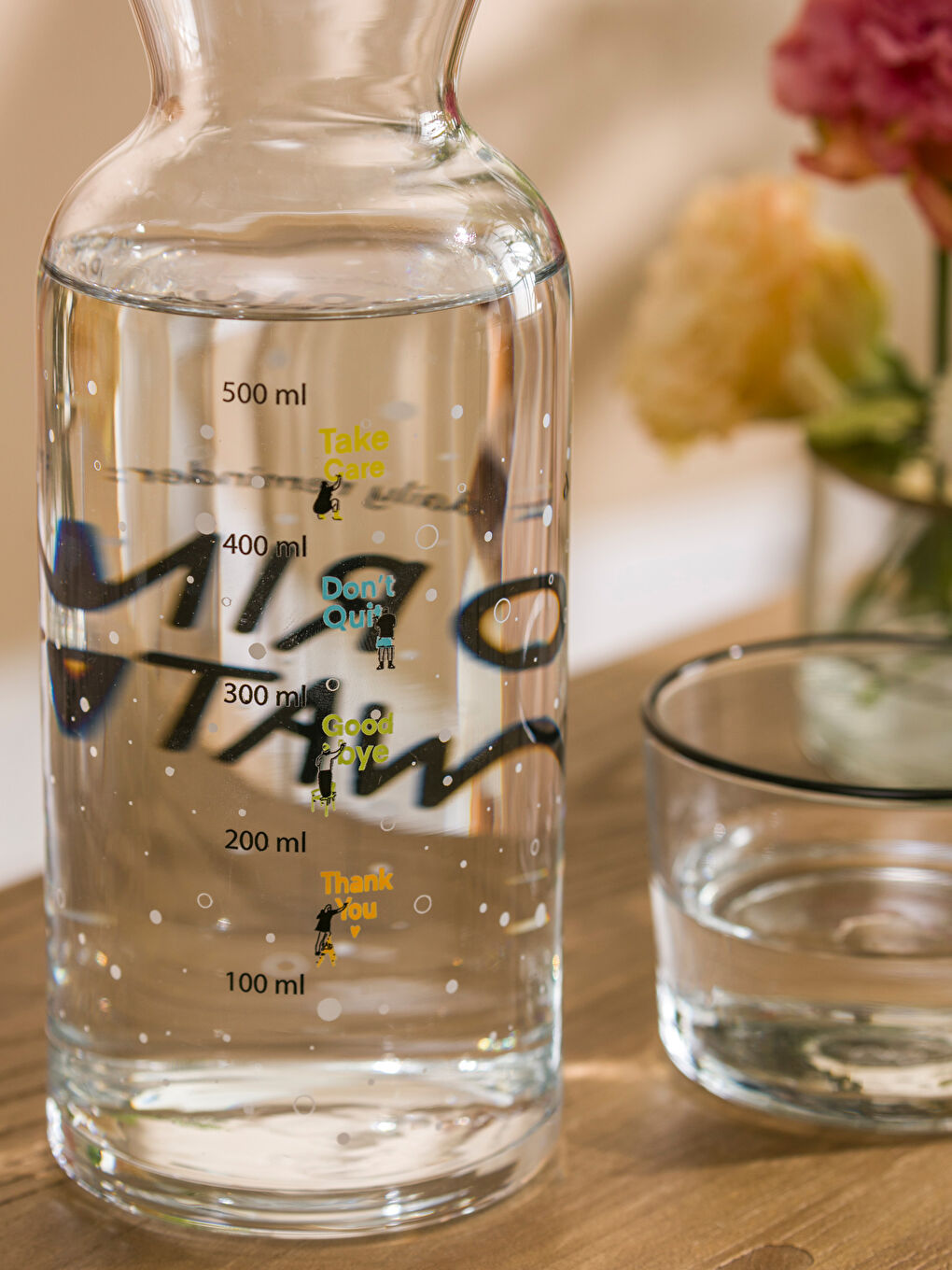 Karışık Baskılı Kapaklı Cam Sürahi 500 ml-3