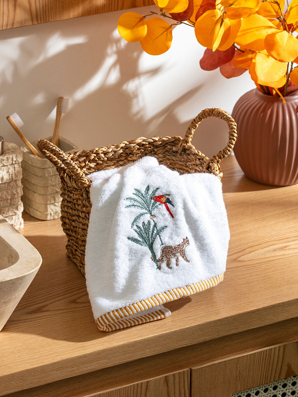 Embroidered Cotton Face Towel 50x80 Cm -S5N714Z8-EEW