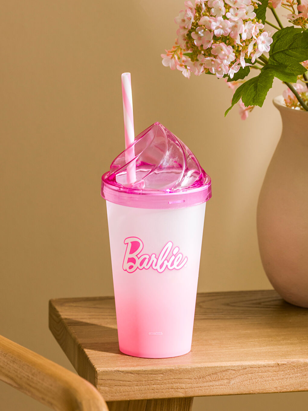 Barbie Printed Straw Glass 540 ml