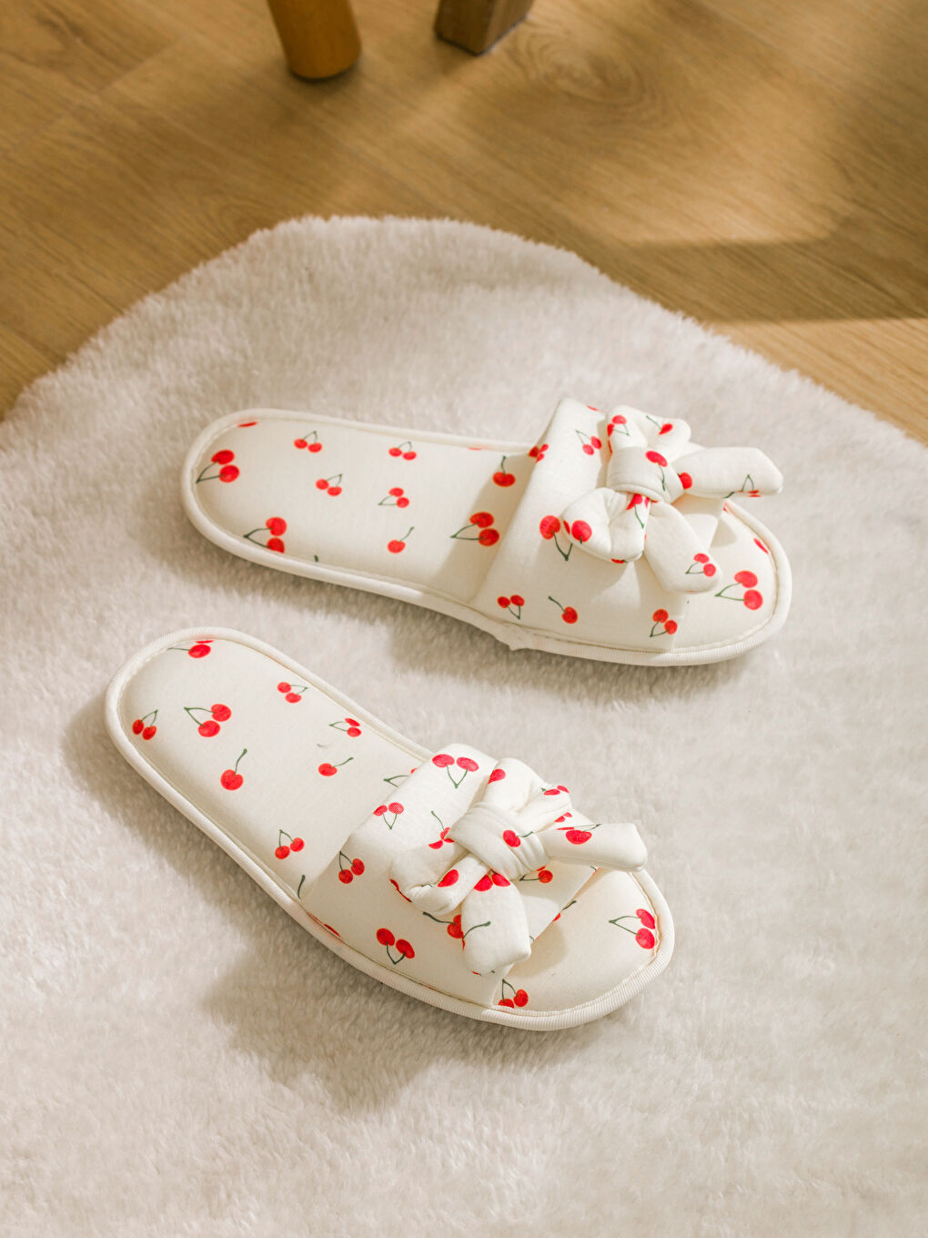 LCW HOME Bow Detailed Women's Home Slippers -S5NB61Z8-LRA