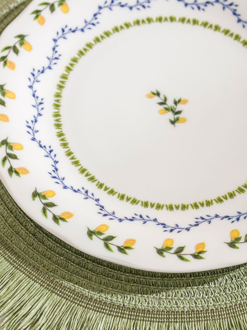 Karışık Çiçek Baskılı Porselen Servis Tabağı 26 cm-2