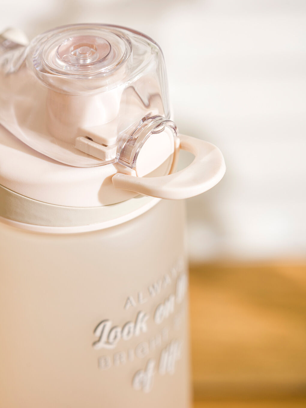 Printed Lid Water Bottle 630 Ml -S5NO34Z8-M0T