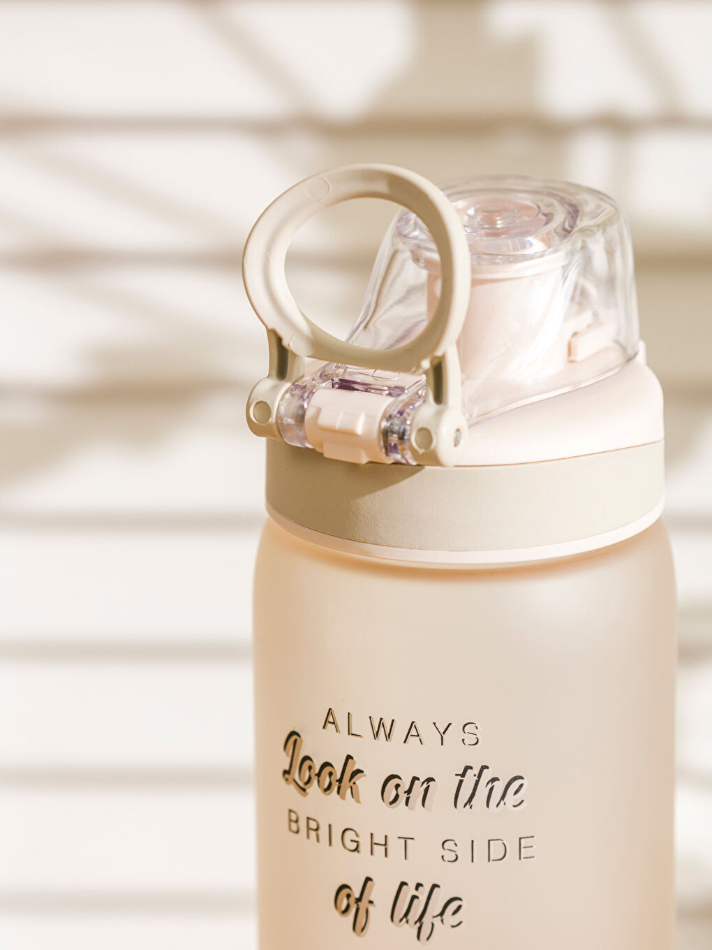 Printed Lid Water Bottle 630 Ml -S5NO34Z8-M0T