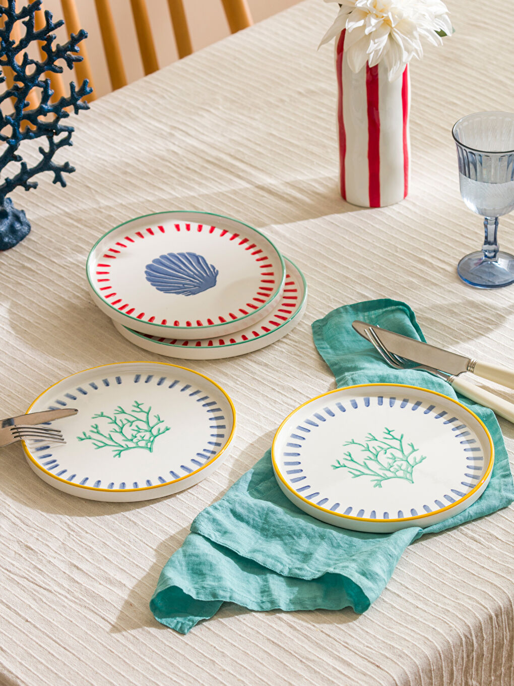 LCW HOME Karişik Baskılı Seramik Pasta Tabağı Seti 4'lü 20 cm