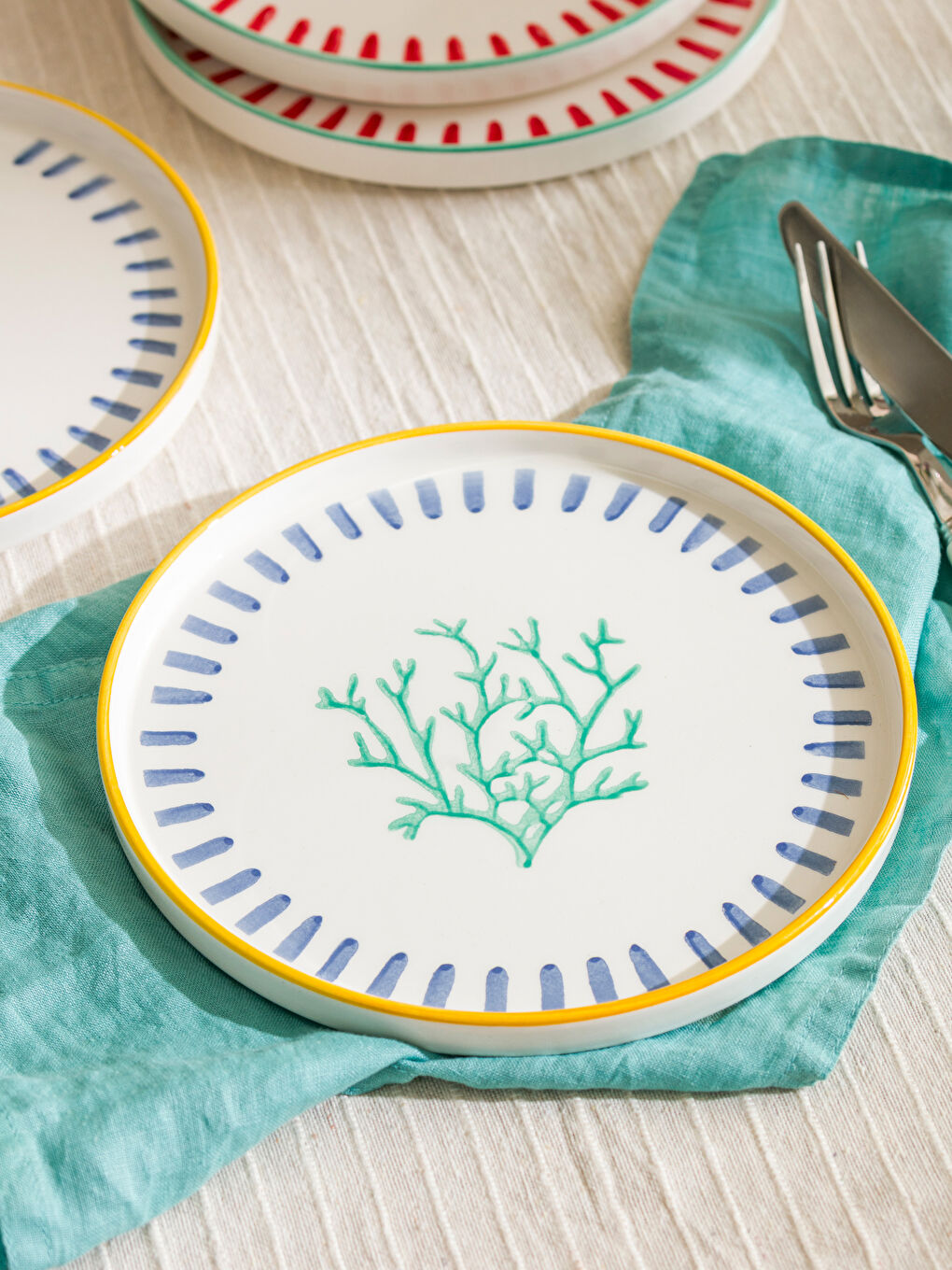 LCW HOME Karişik Baskılı Seramik Pasta Tabağı Seti 4'lü 20 cm - 1