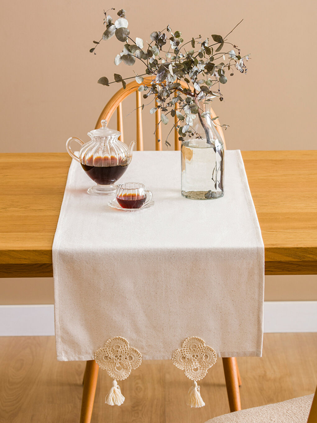 Ekru Dantelli Püsküllü Runner 45x150 cm-1