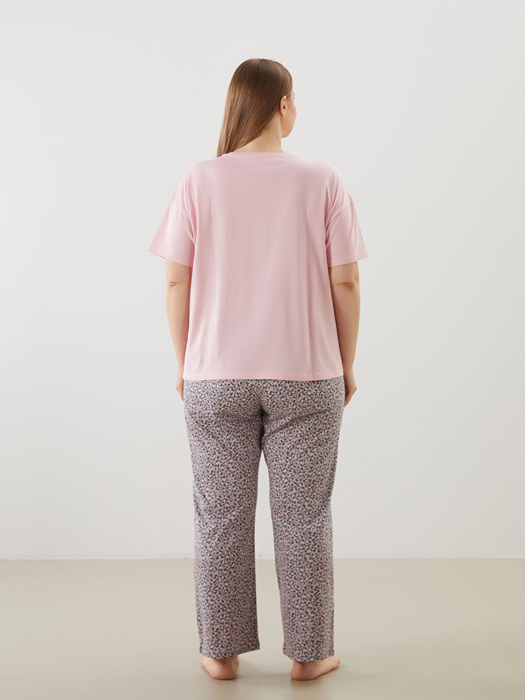 Pembe Bisiklet Yaka Kadın Büyük Beden Pijama Üstü-3