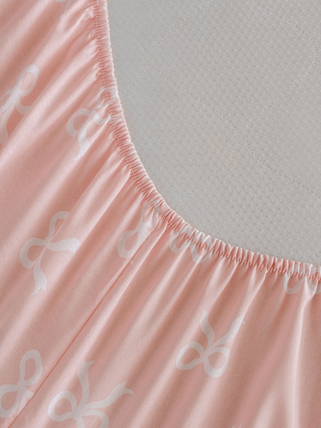 Fiyonk Baskılı Tek Kişilik Lastikli Çarşaf-3