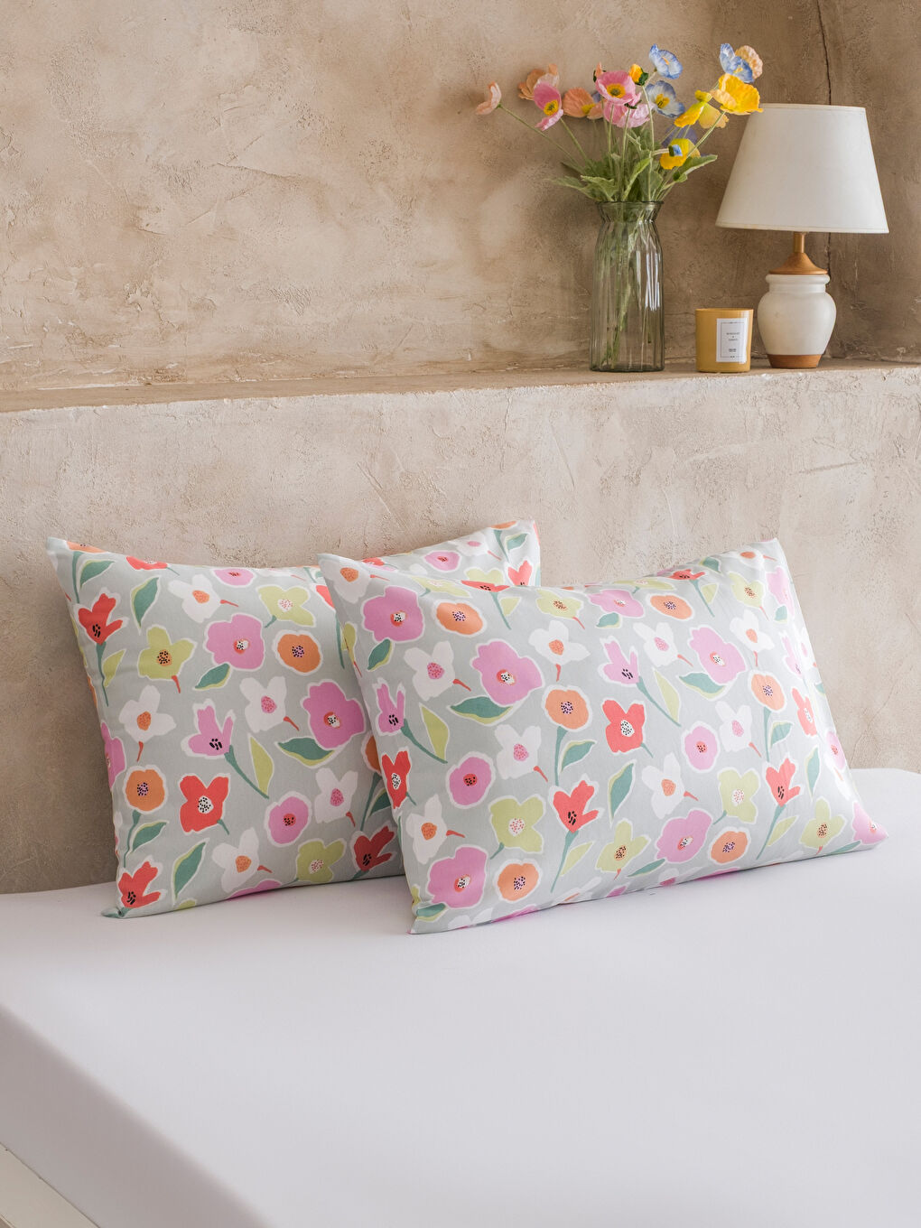Karışık Çiçek Desenli Yastık Kılıfı 2'li 50x70 cm
