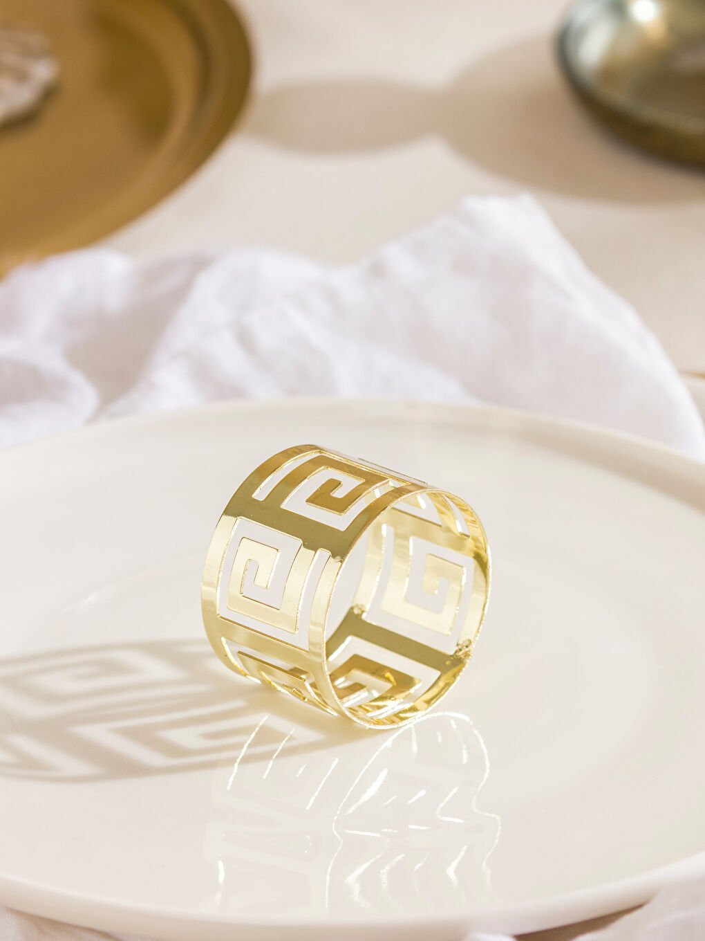 сары Декоративті заттар-2