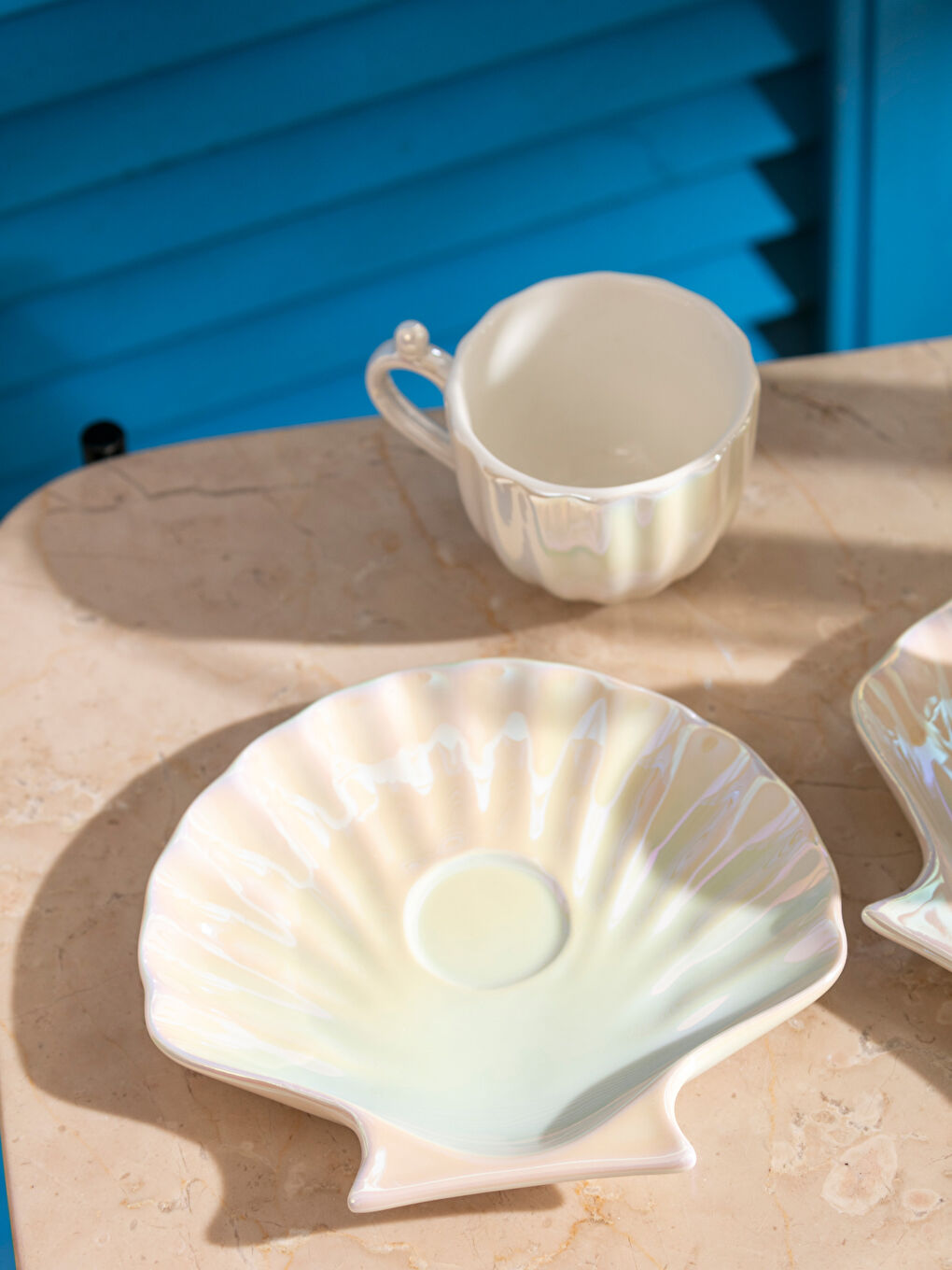 Beyaz Deniz Kabuğu Figürlü 2 Kişilik Porselen Kahve Fincan Takımı 90 ml-2