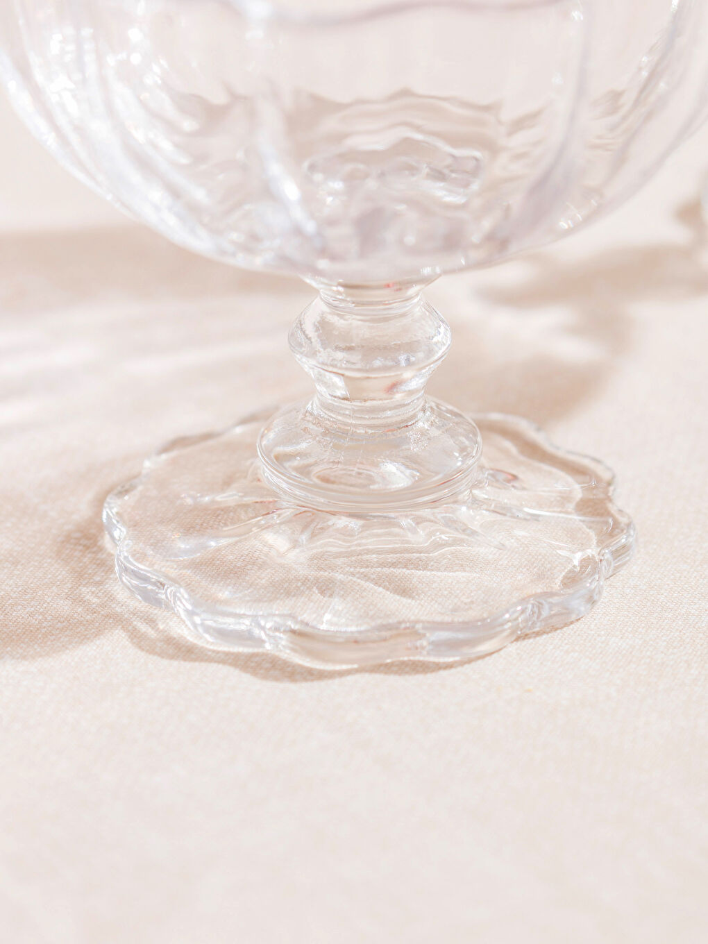 Renksiz Ayaklı Cam Bardak 2'li 190 ml-2