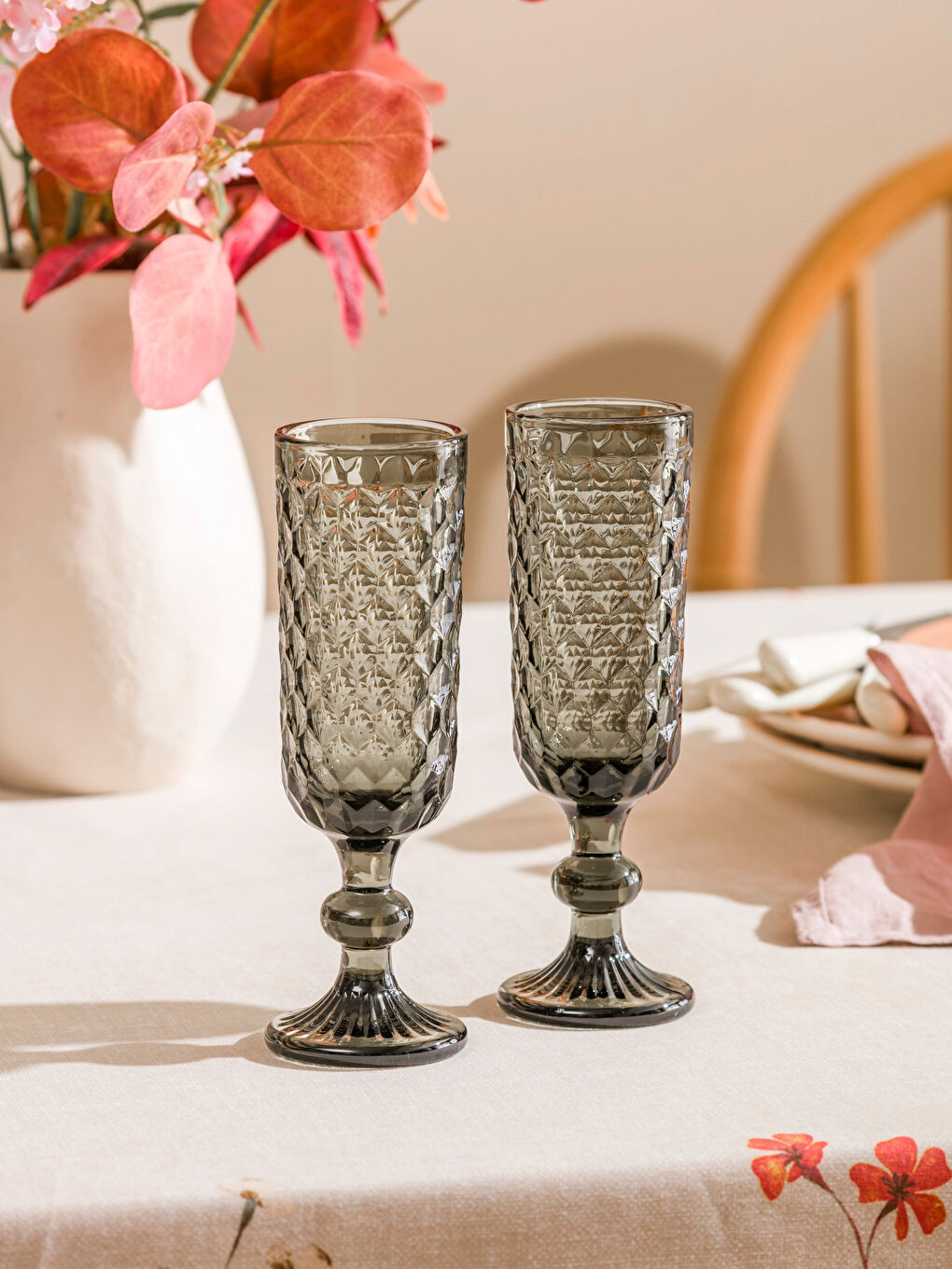 Siyah Desenli Ayaklı Cam Bardak Seti 2'li 150 ml-1