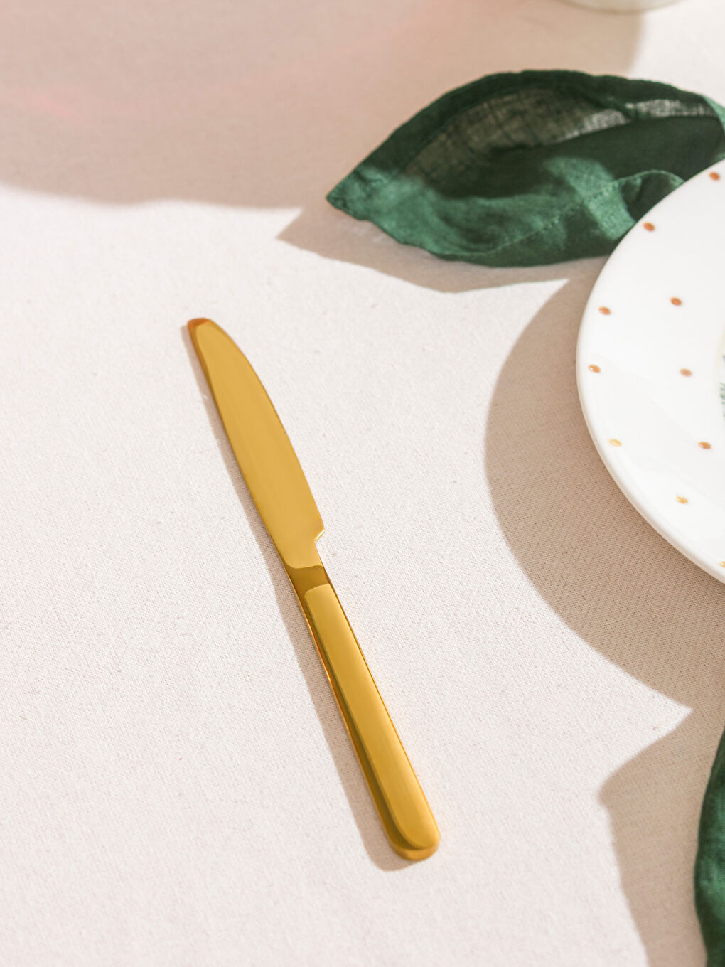 Набор столовых приборов на шесть персон