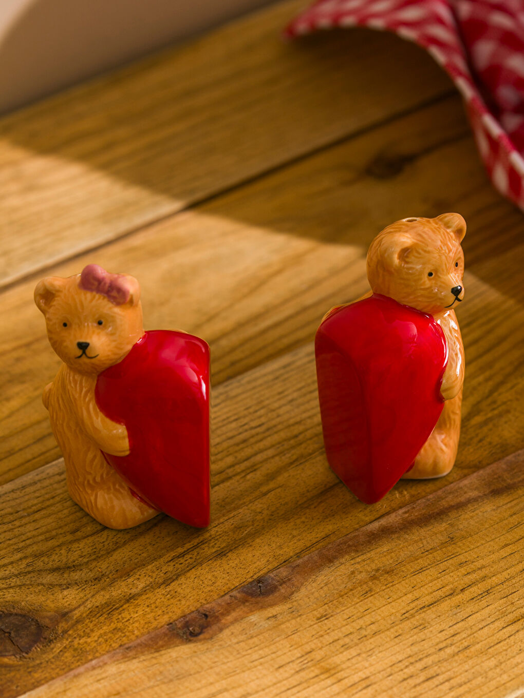 Karışık Kalpli Ayı Figürlü Tuzluk-1