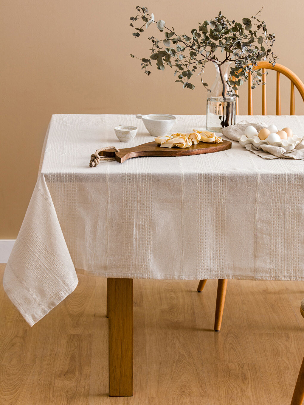 Striped Embroidered Tablecloth 140x180 cm-3