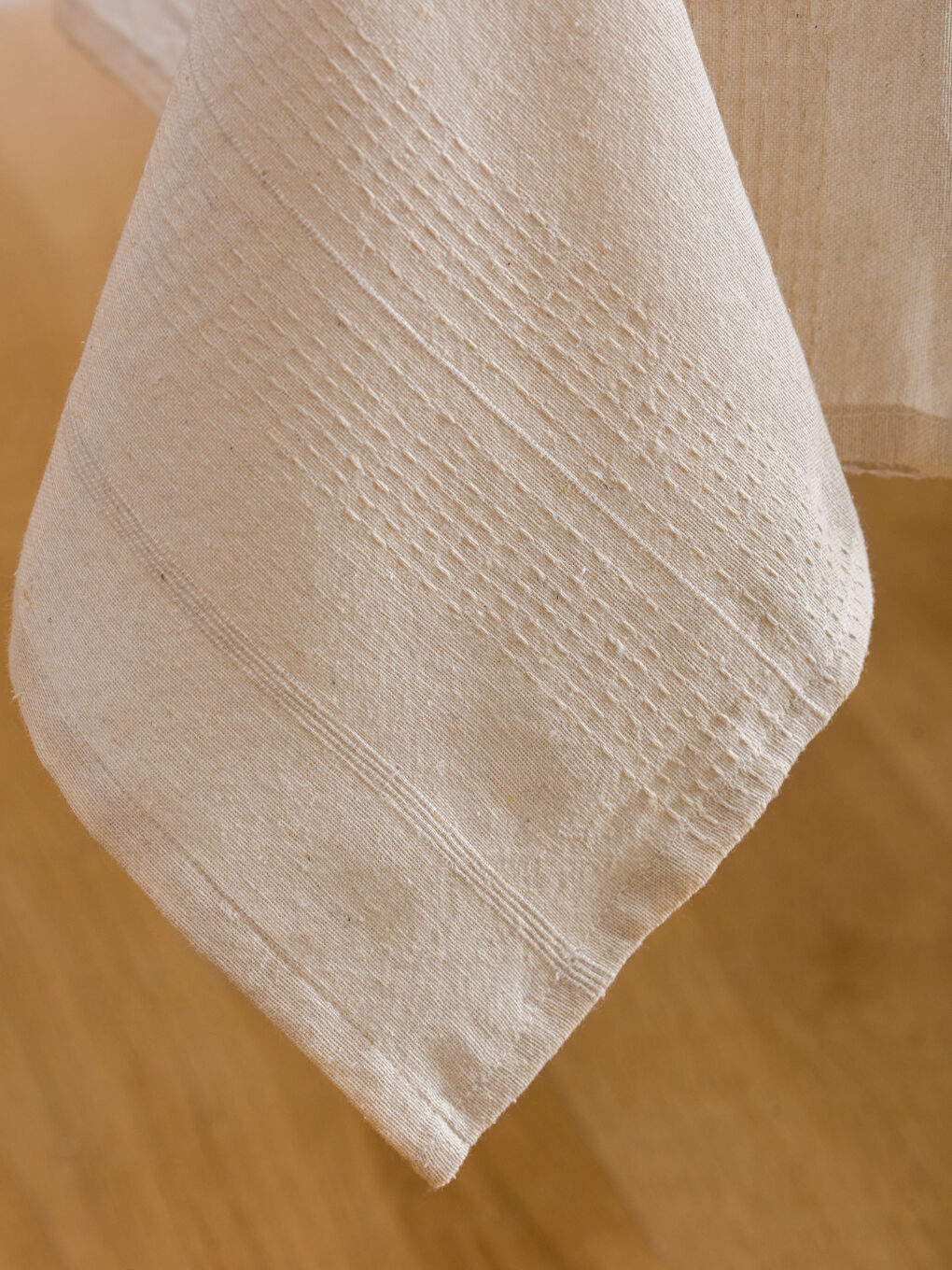 Striped Embroidered Tablecloth 140x180 cm-5