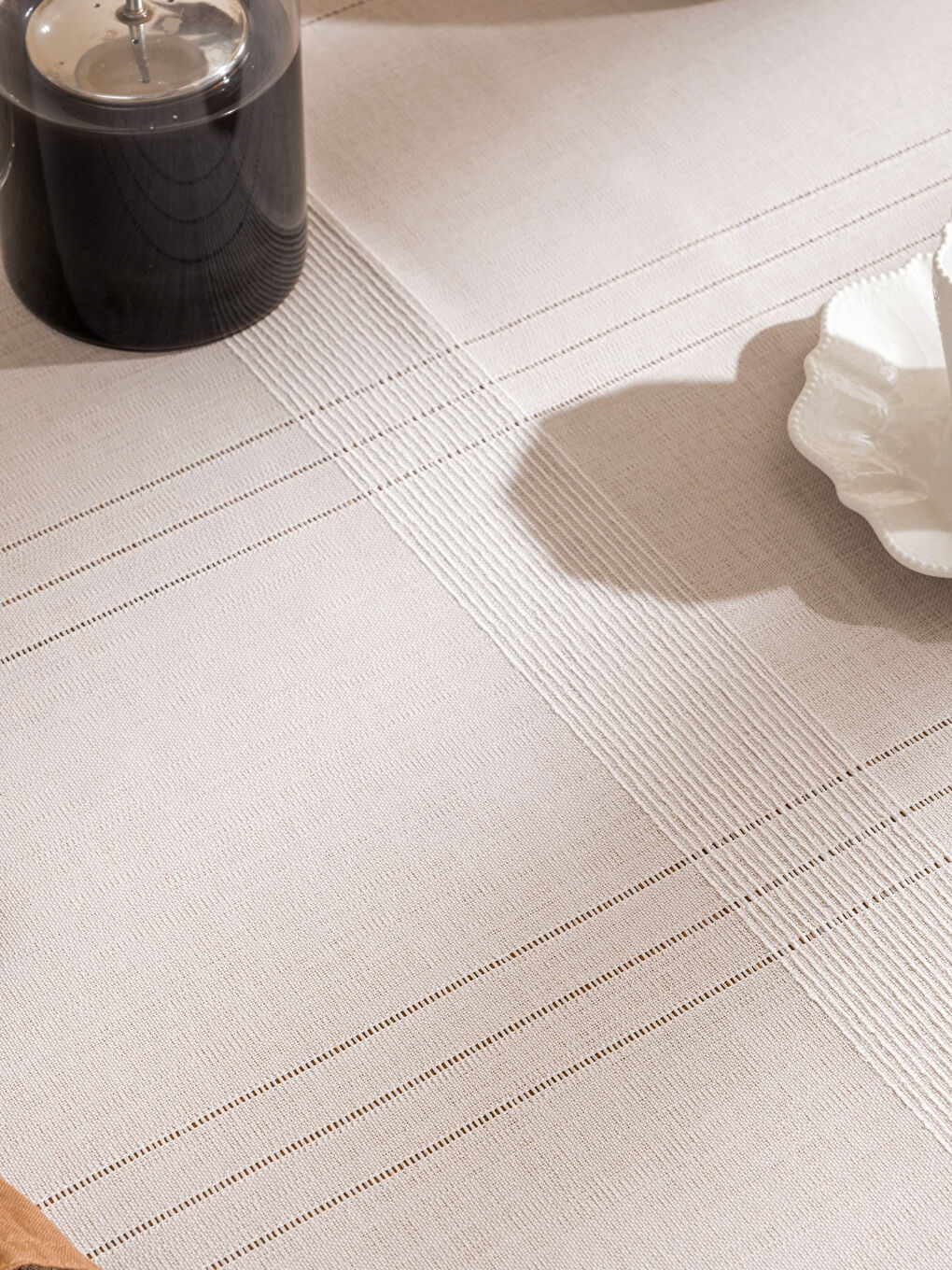 Bej Çizgili Masa Örtüsü 150x200 cm-2