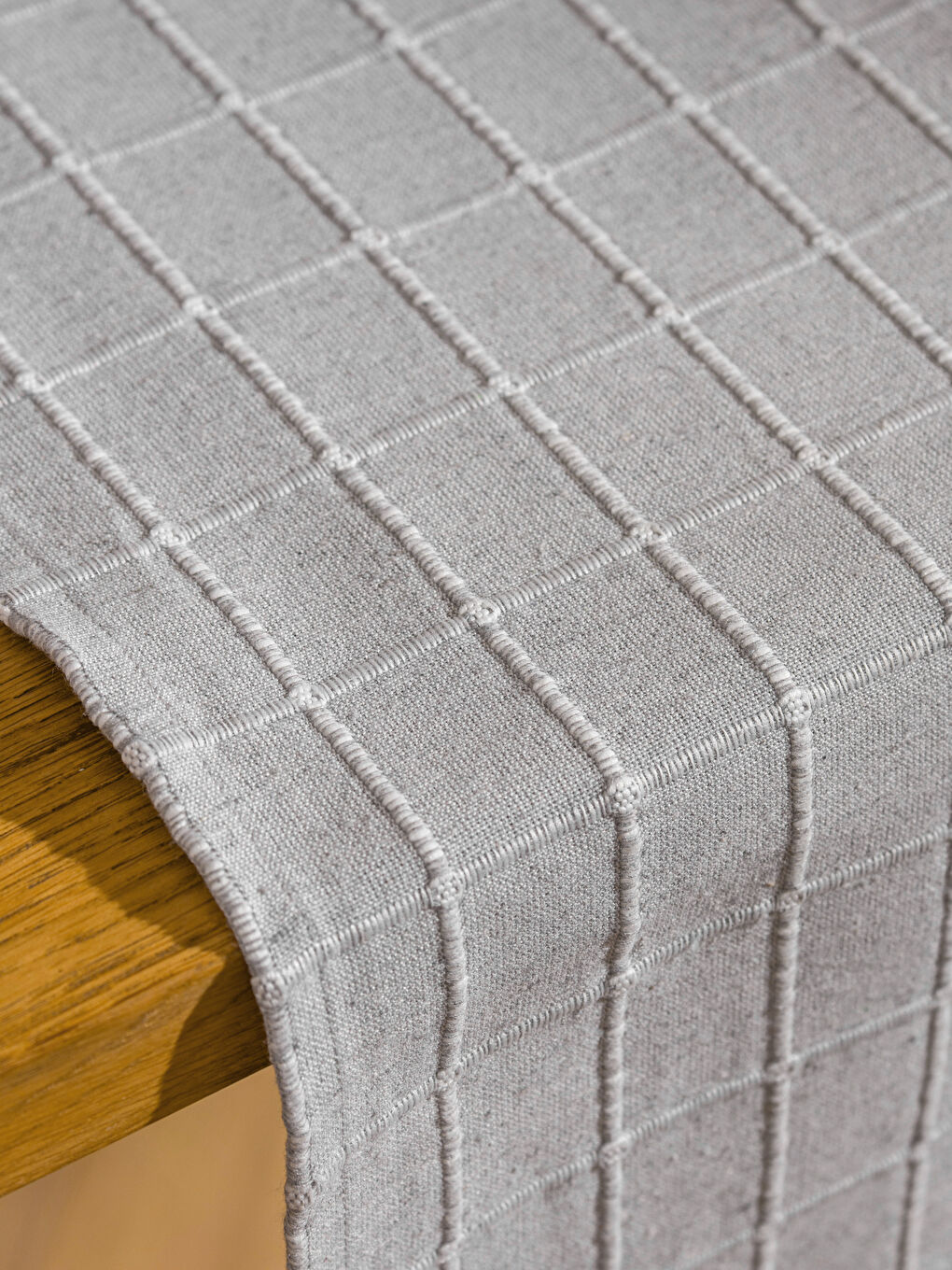 Gri Çizgi Nakışlı Runner 40x120 cm-4