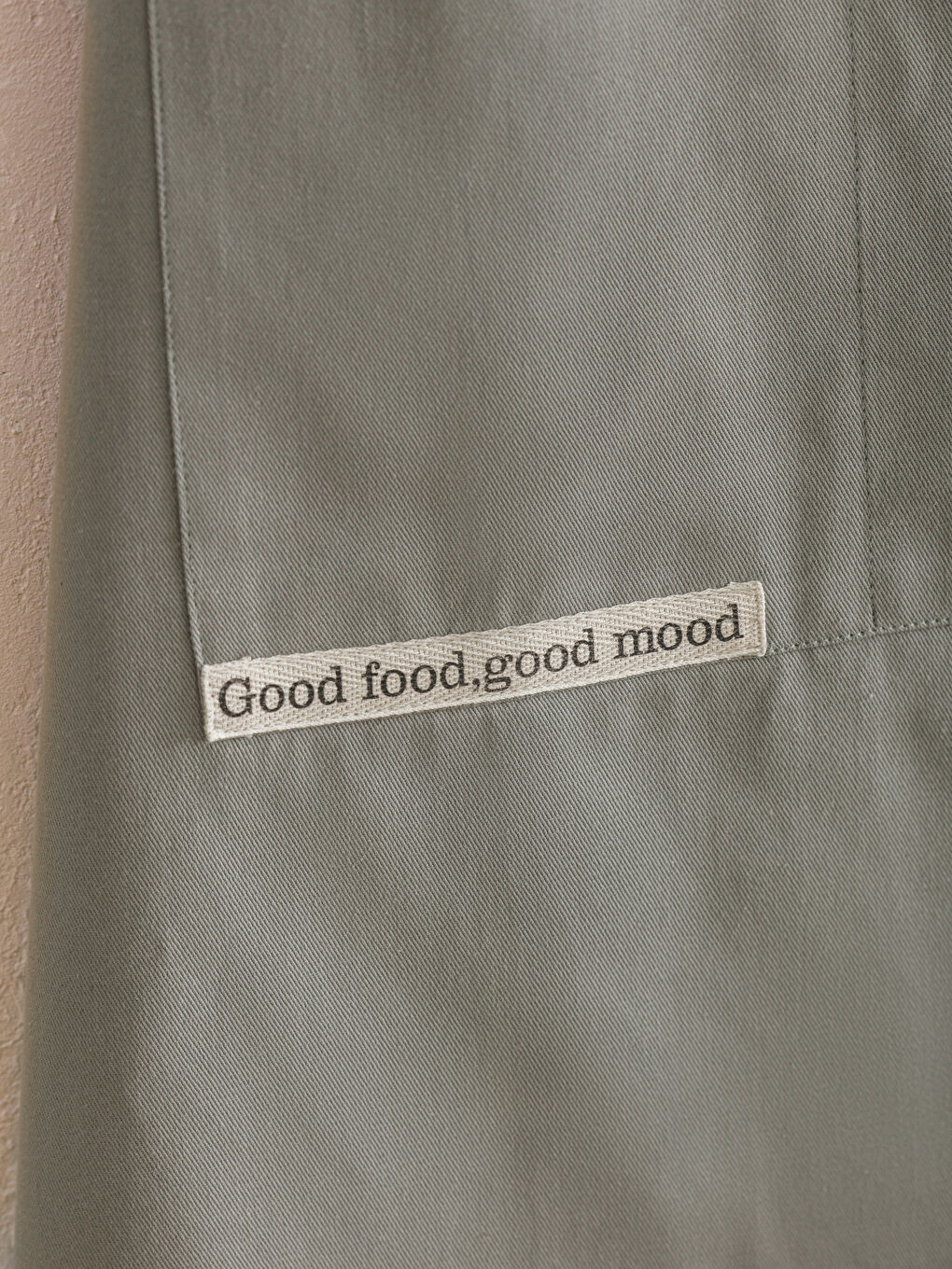 Embroidered Cotton Cooking Apron-1