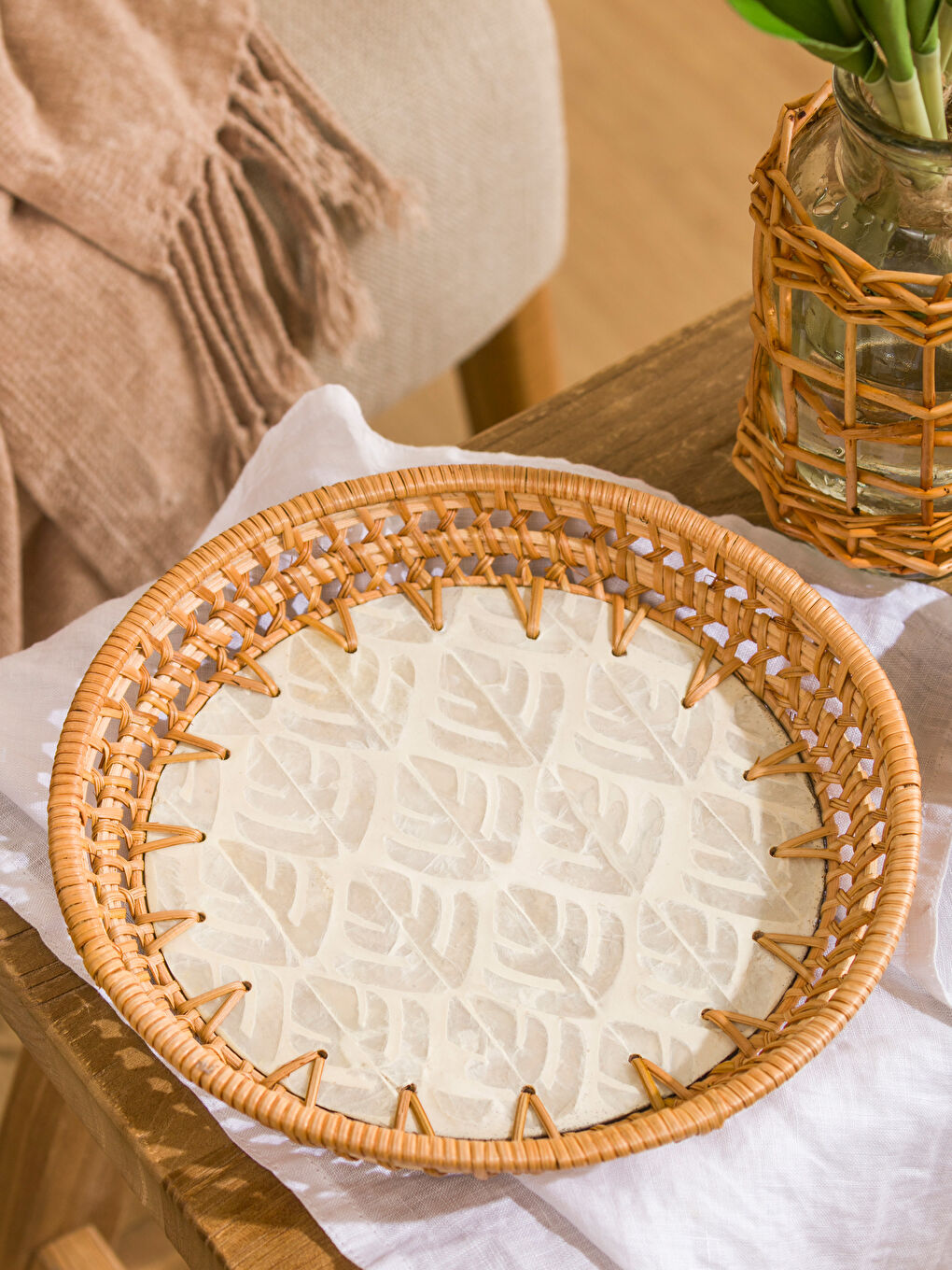 Kahverengi Dekoratif Hasır Tepsi 22 cm-1